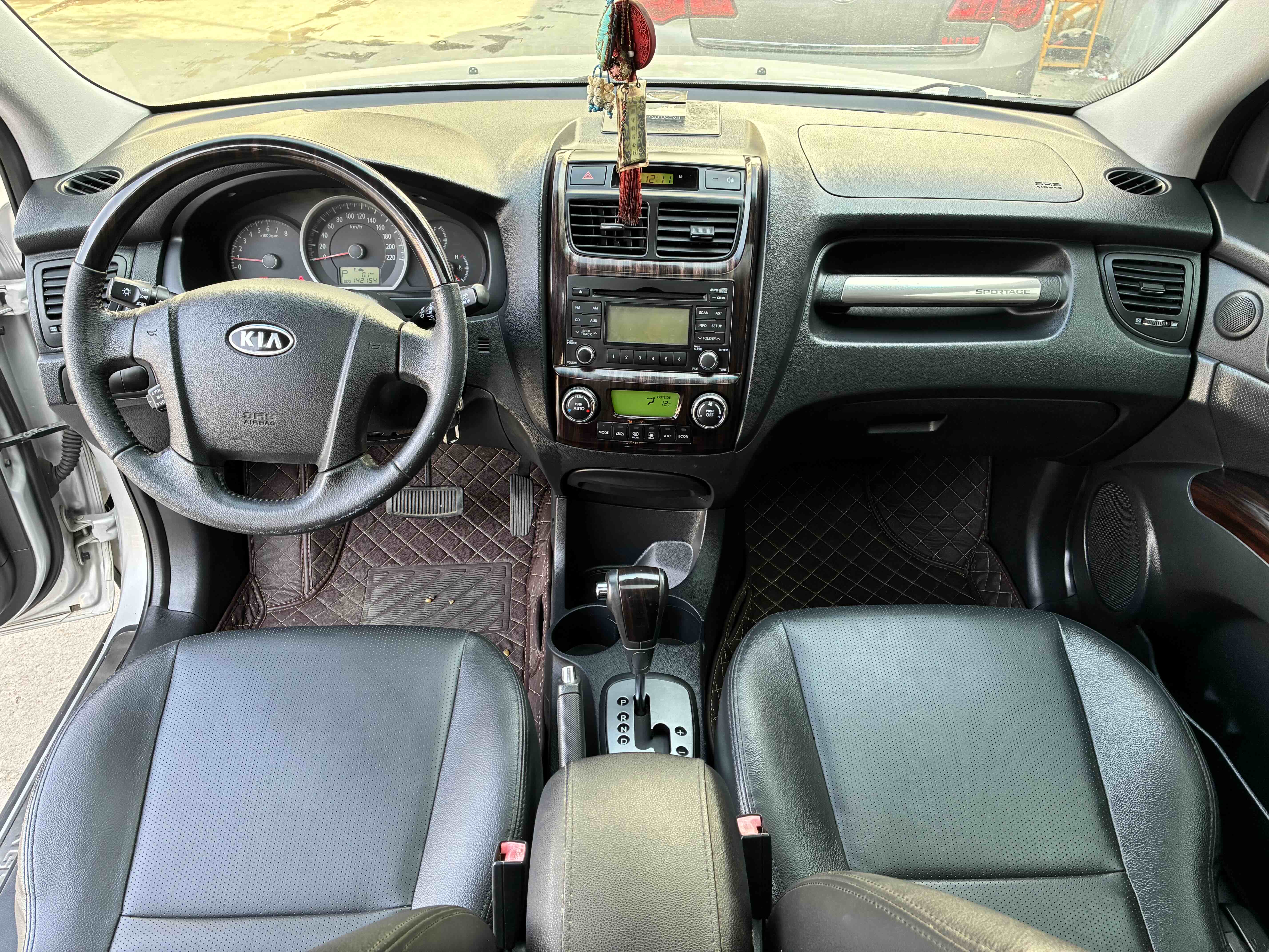 起亚 狮跑 2011 汽车图片 #4