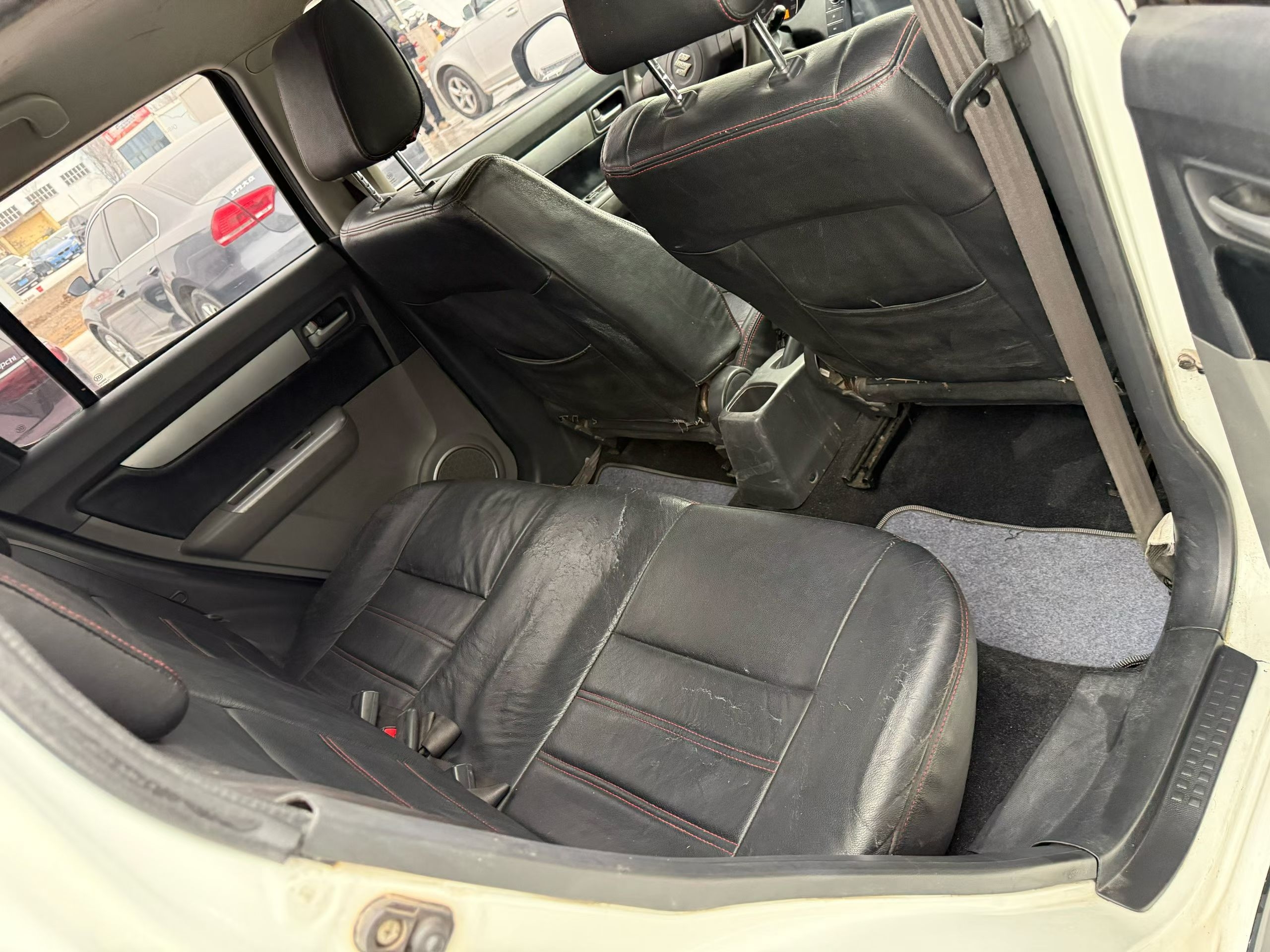 Suzuki Swift 2013 car image #4