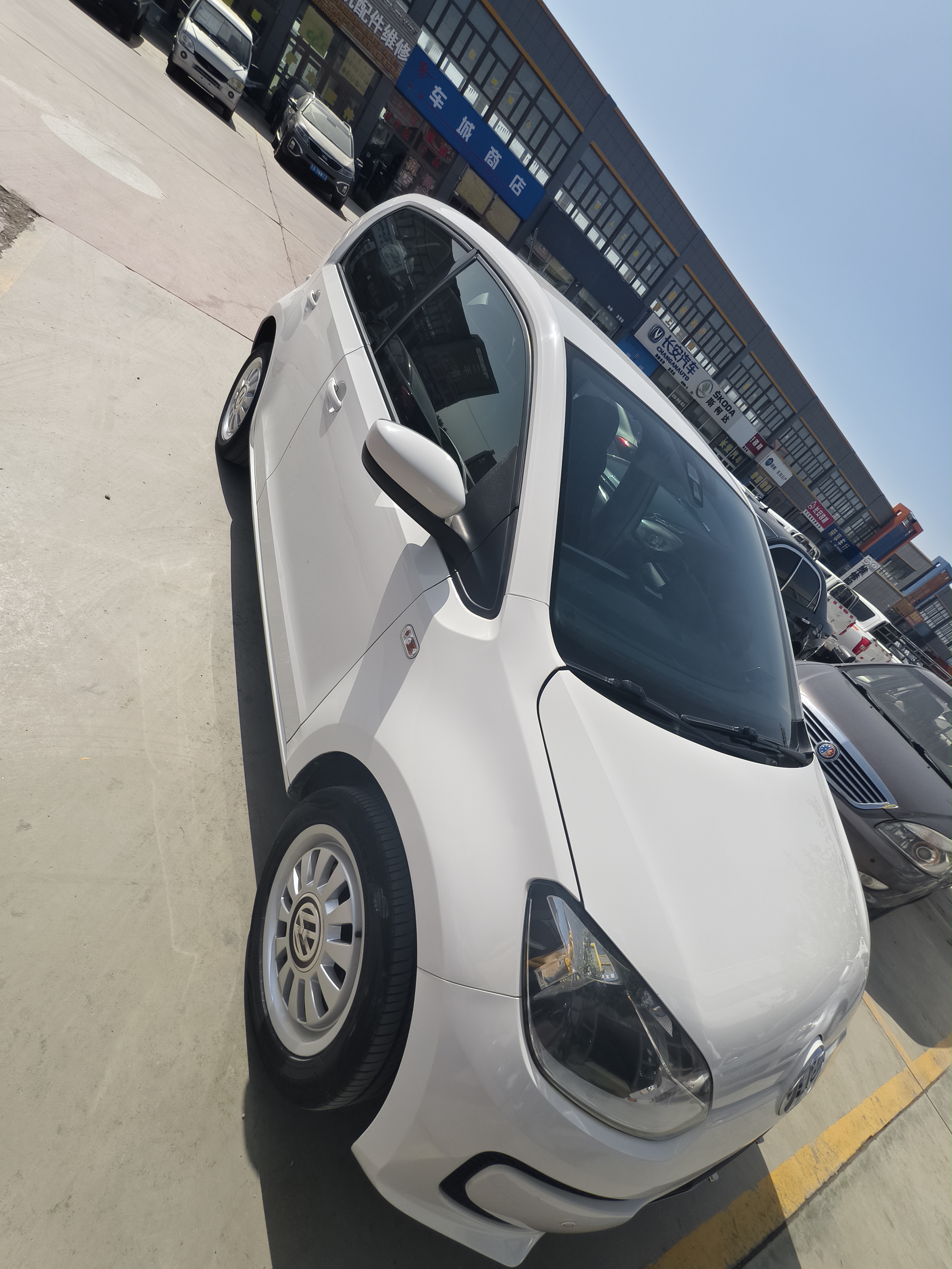 Volkswagen up! 2016 imagem de carro #4