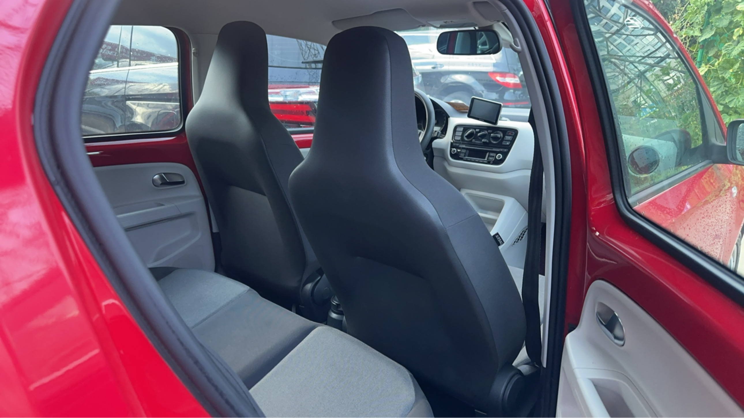 Volkswagen up! 2016 imagem de carro #4