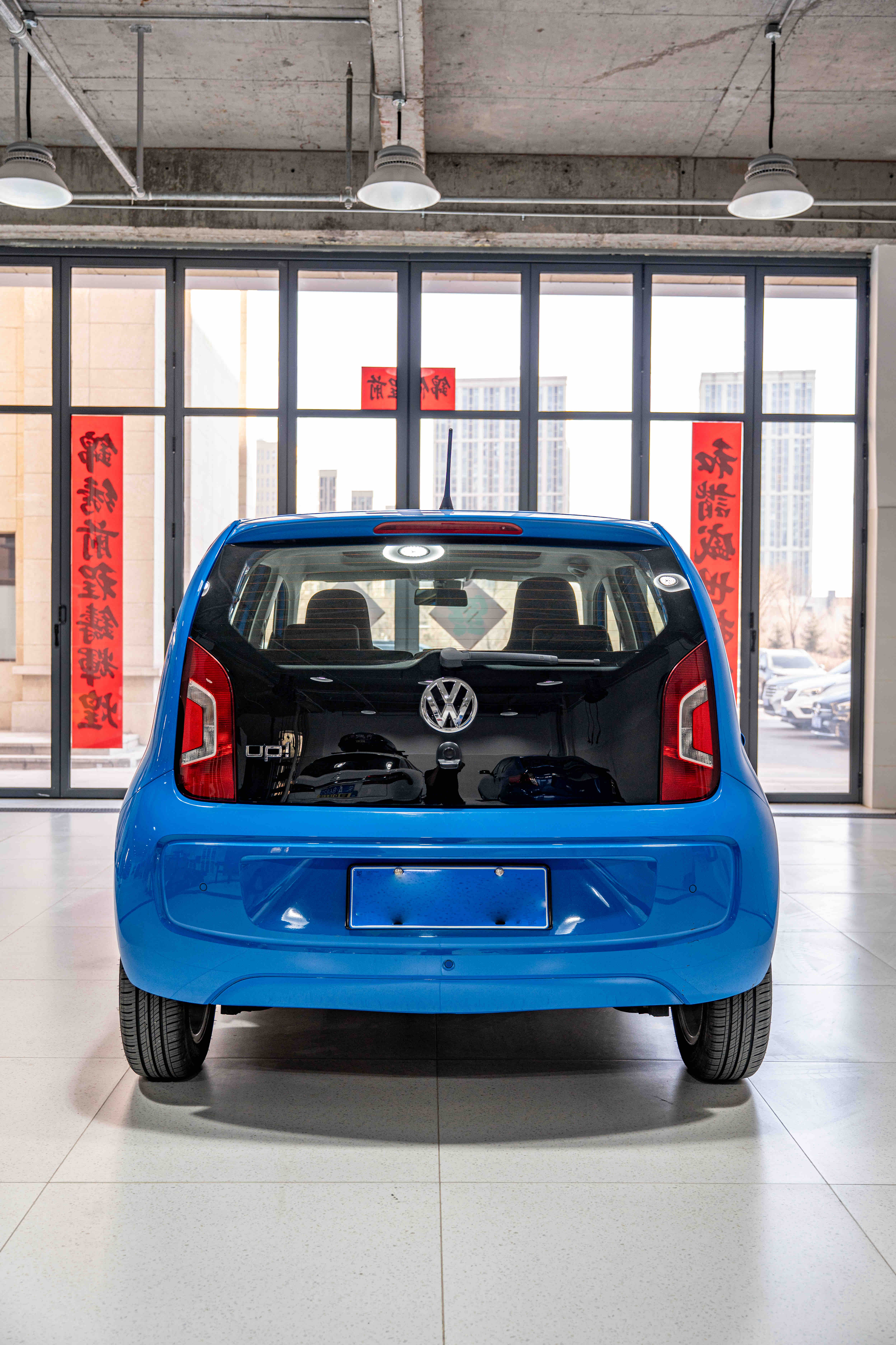 Volkswagen up! 2015 immagine di auto #4