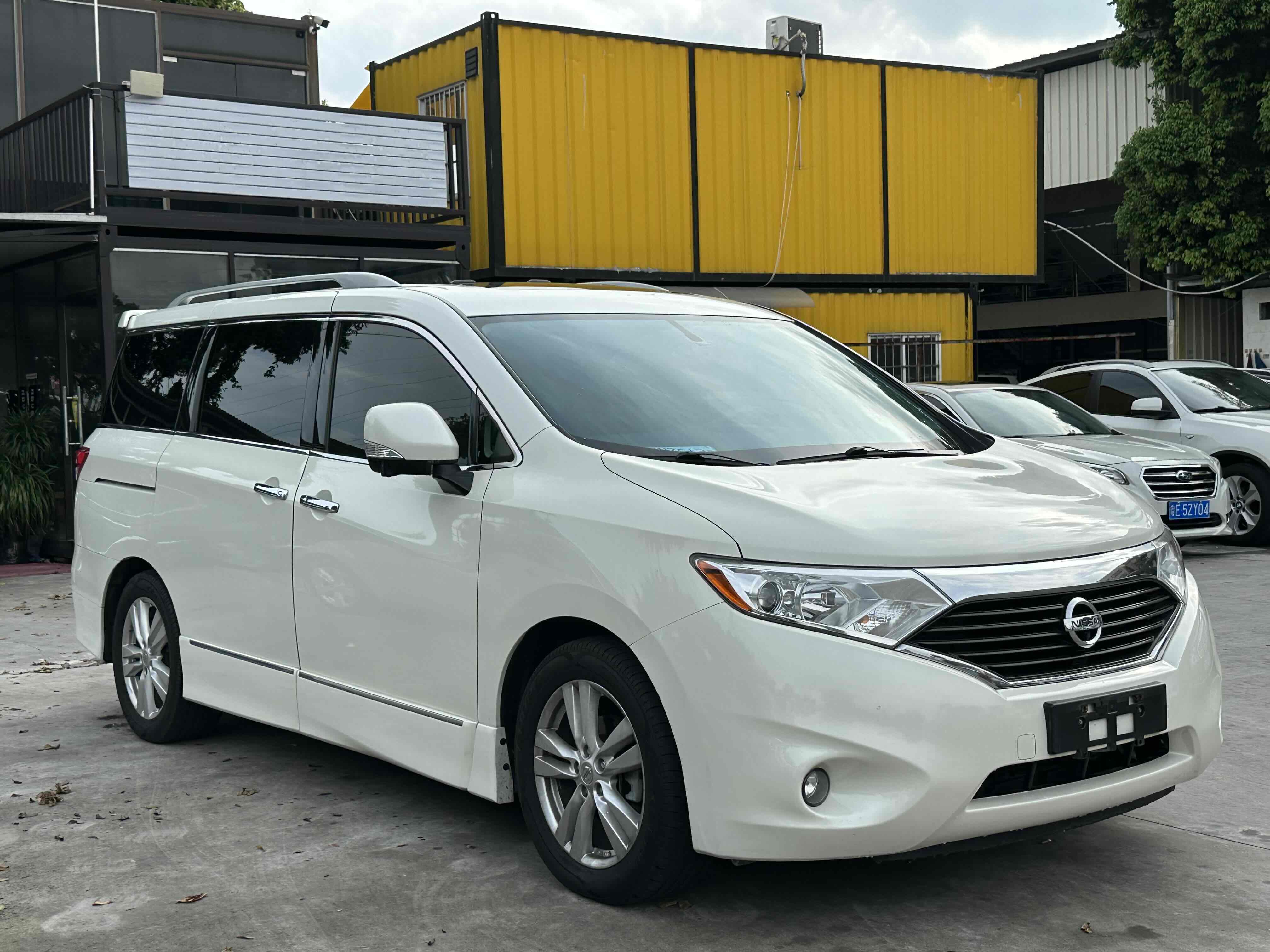 Nissan Quest 2016 imagem de carro #4