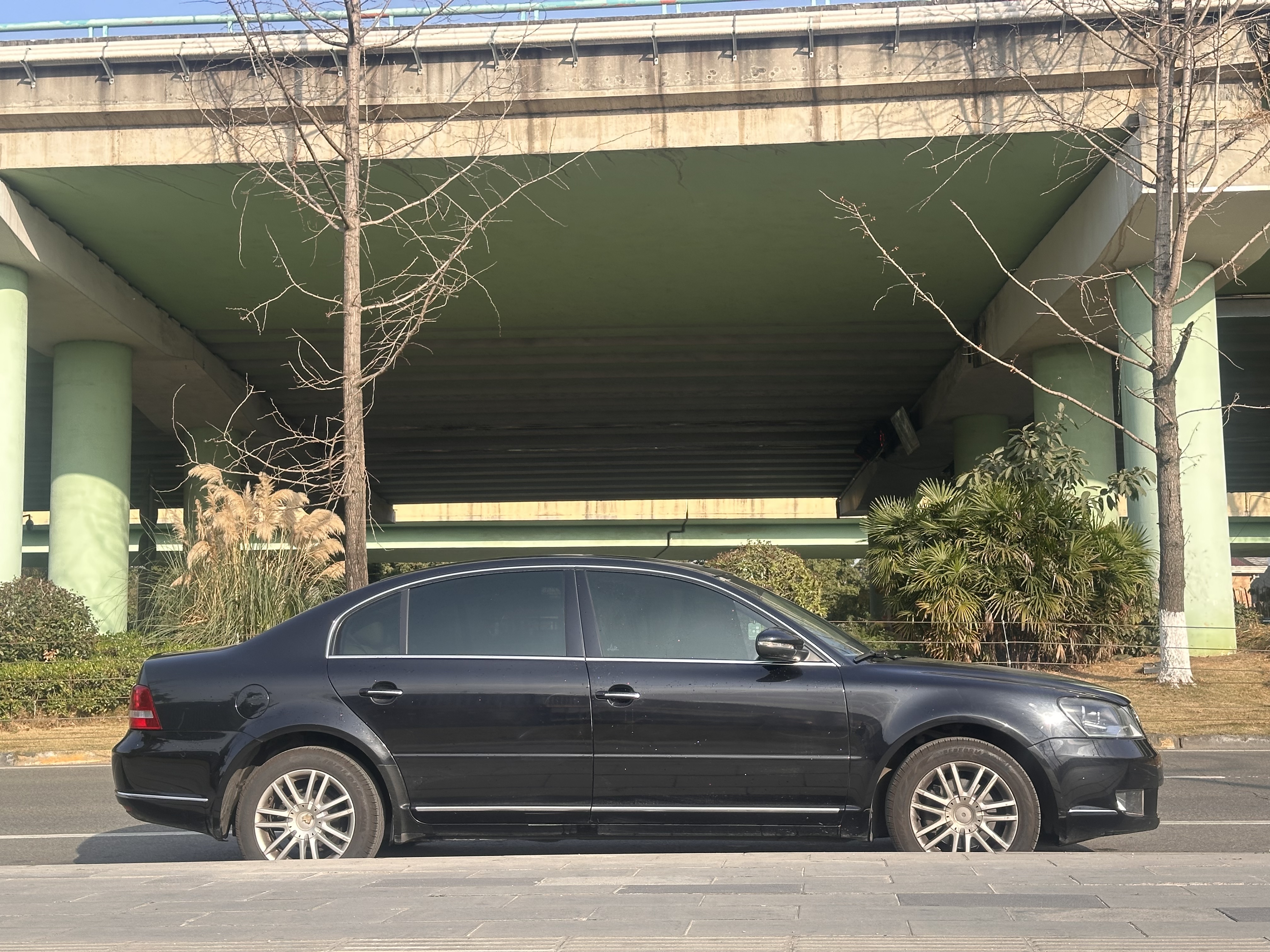 Volkswagen Passat Lingyu 2010 car image #4