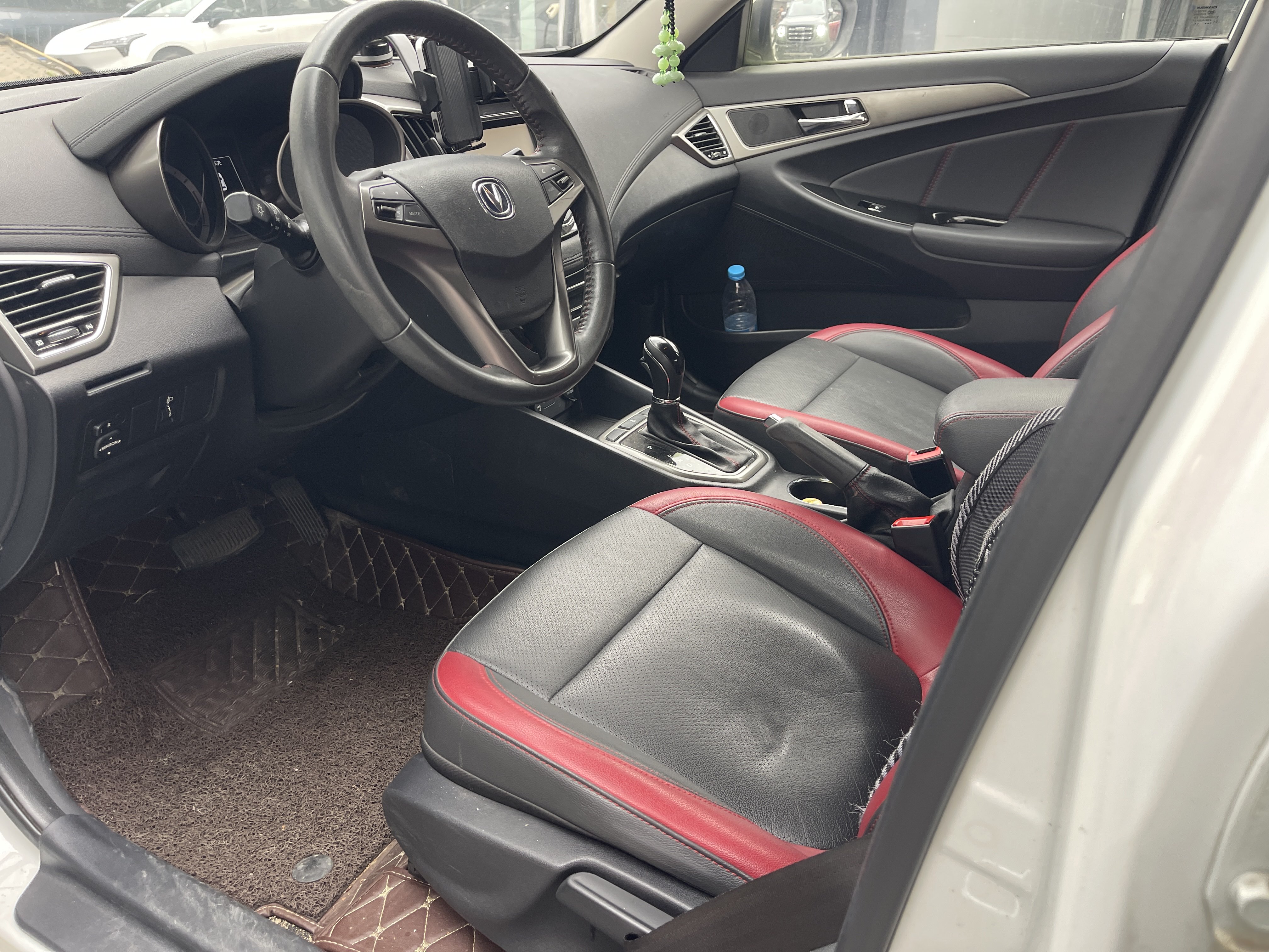 Changan Eado XT 2016 изображение автомобиля #4