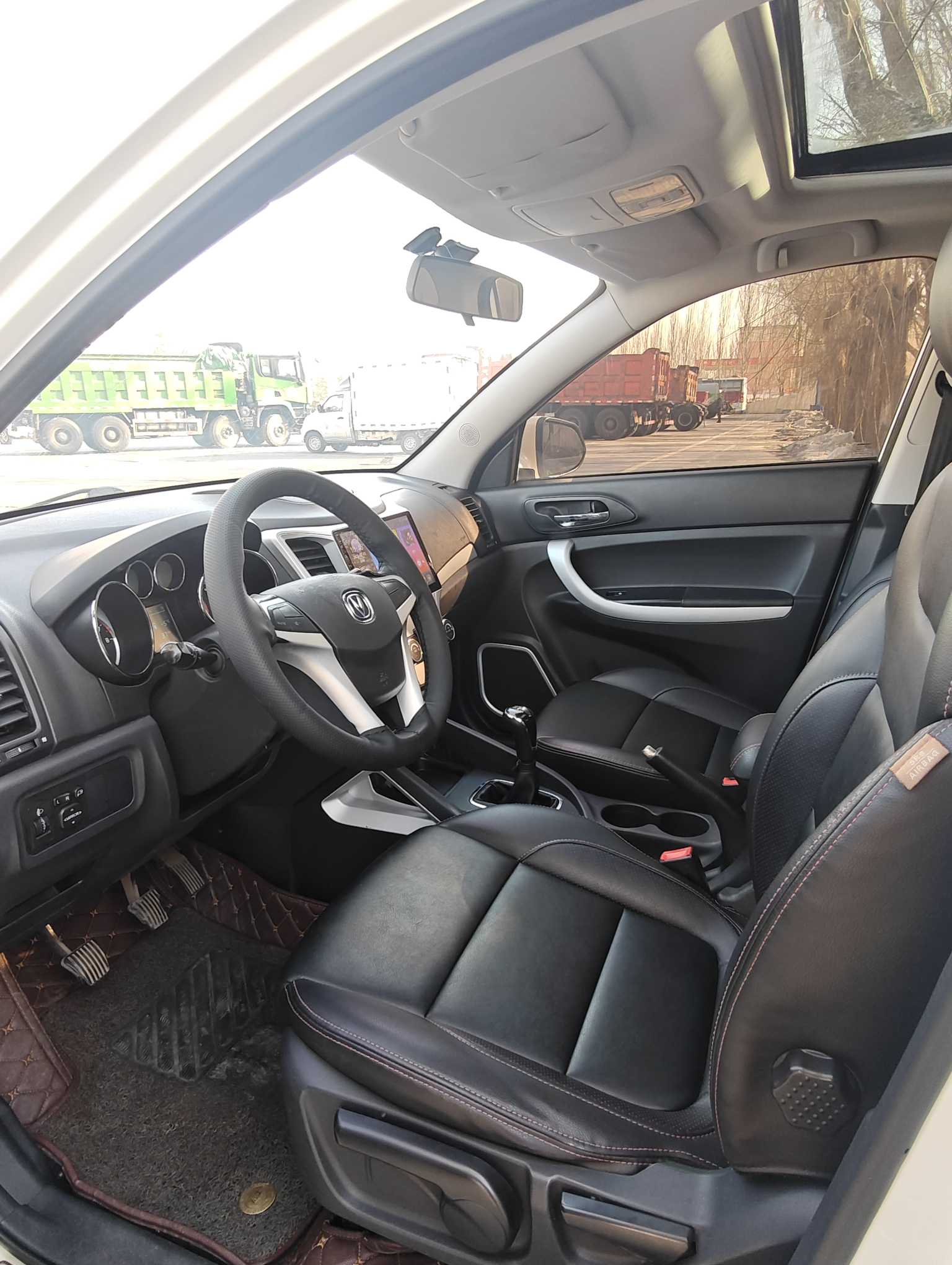 Changan CS35 2015 car image #4