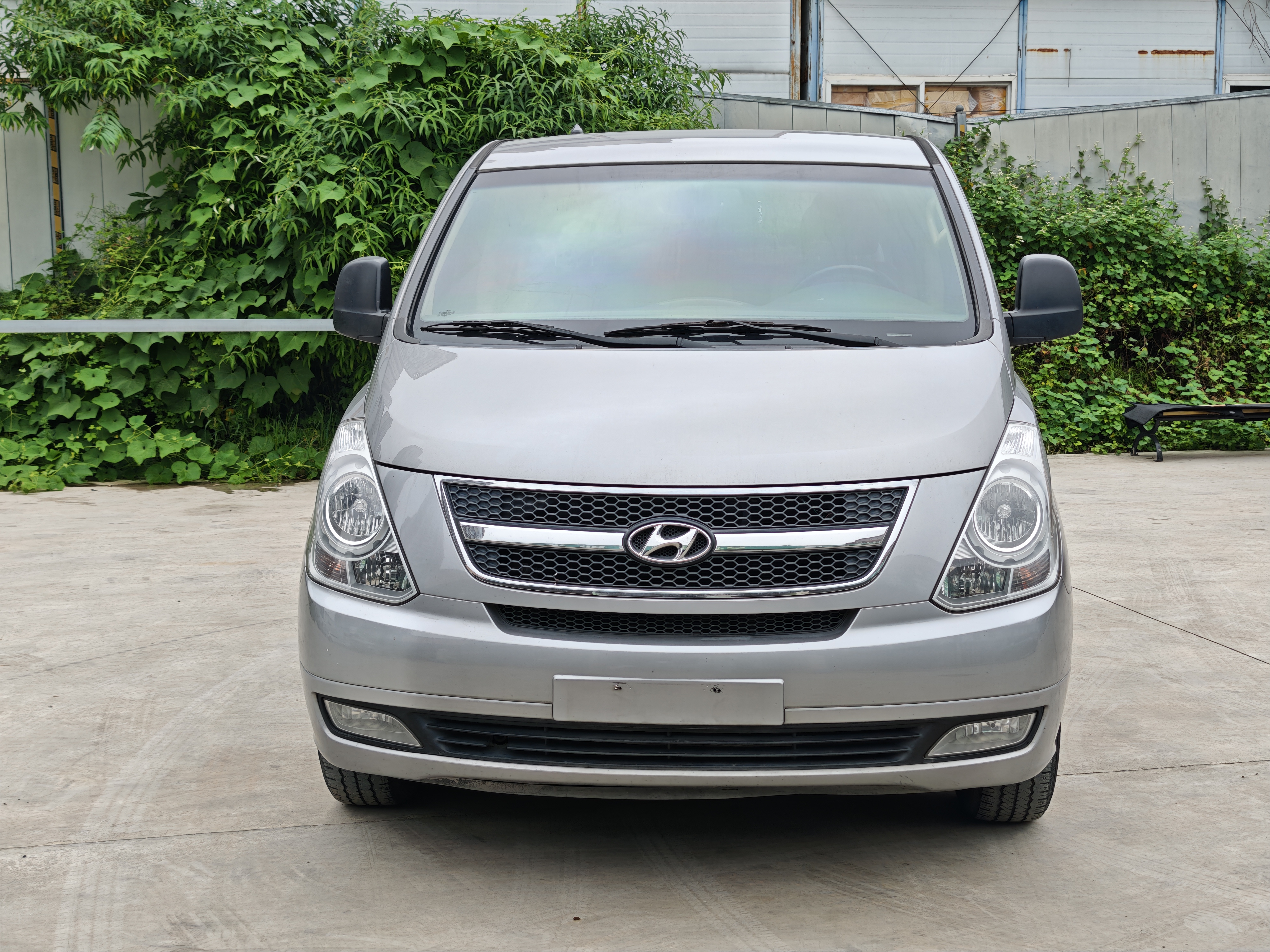 Hyundai H-1 2013 #4 Hyundai H-1 2013 car image #4