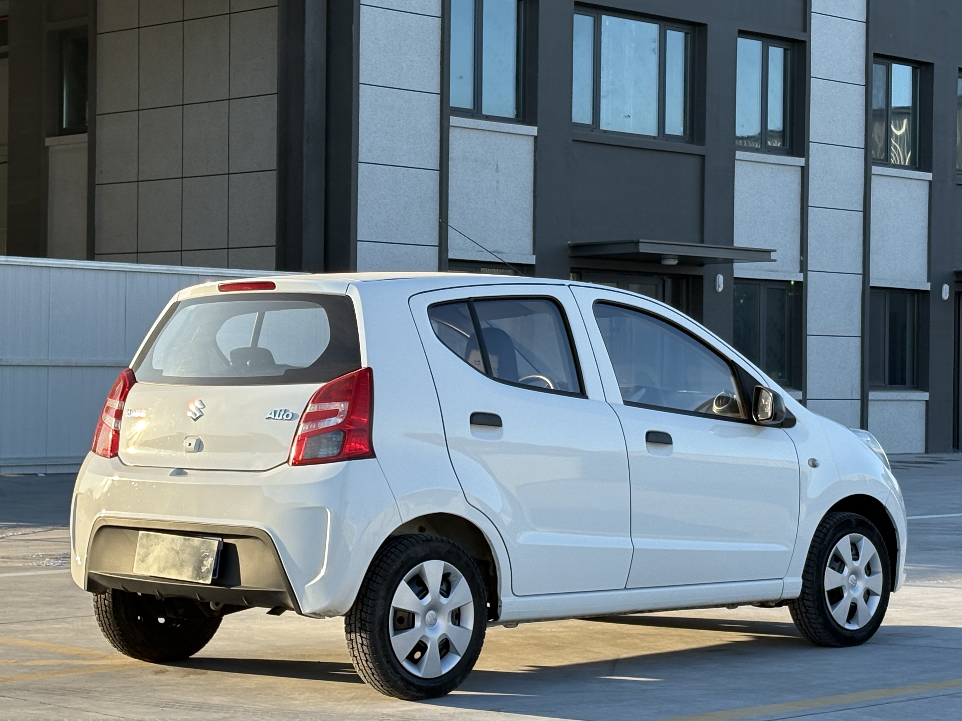 Suzuki Alto 2018 imagem de carro #4