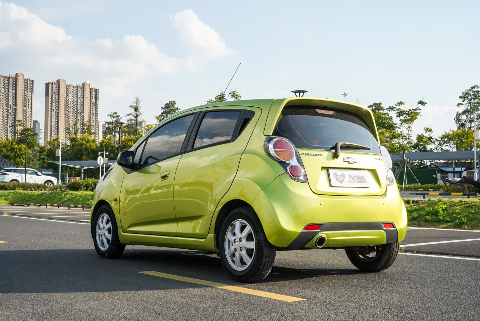 Chevrolet Spark 2011 car image #4