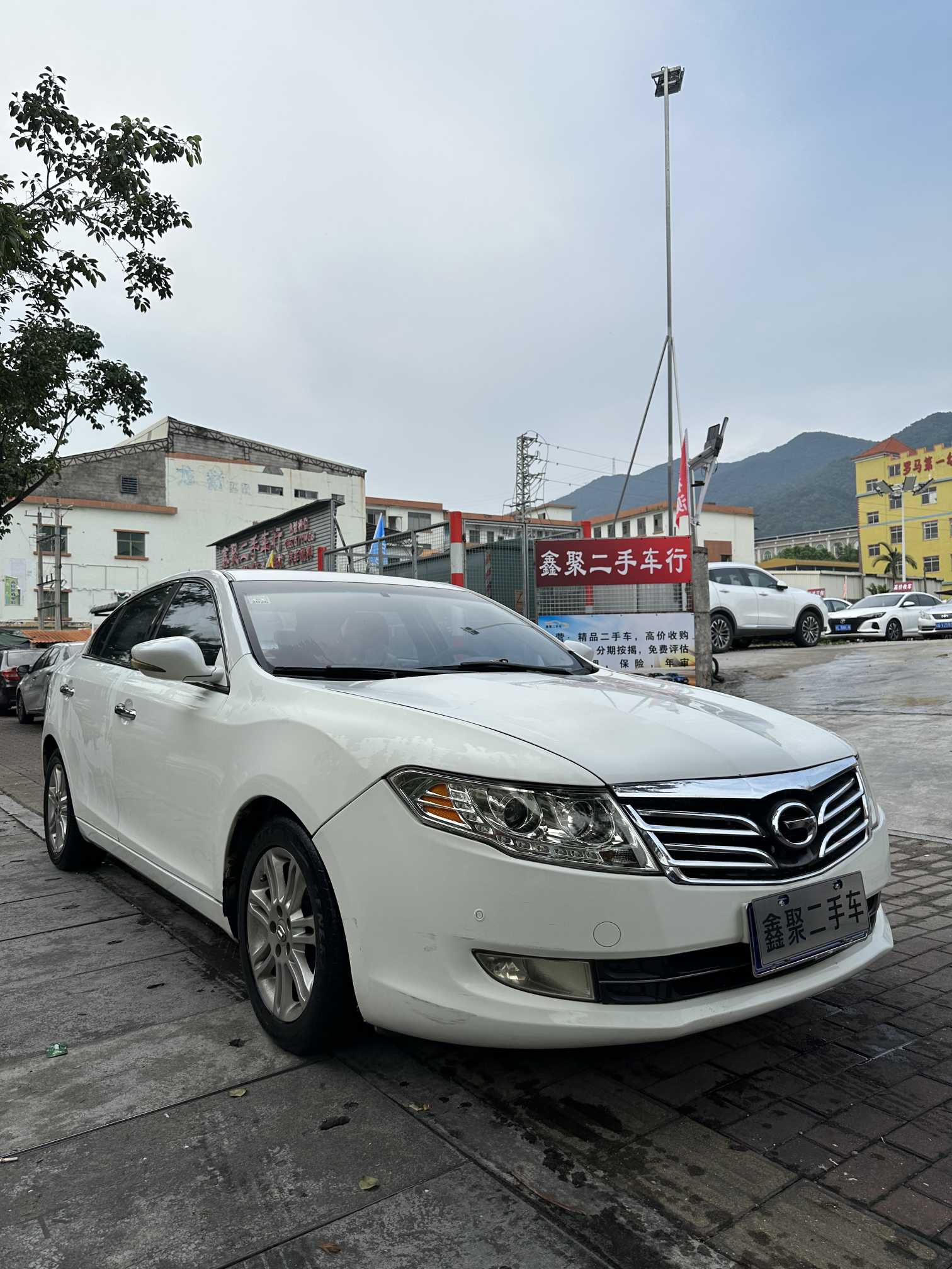 GAC Trumpchi GA5 2011 #4 GAC Trumpchi GA5 2011 car image #4