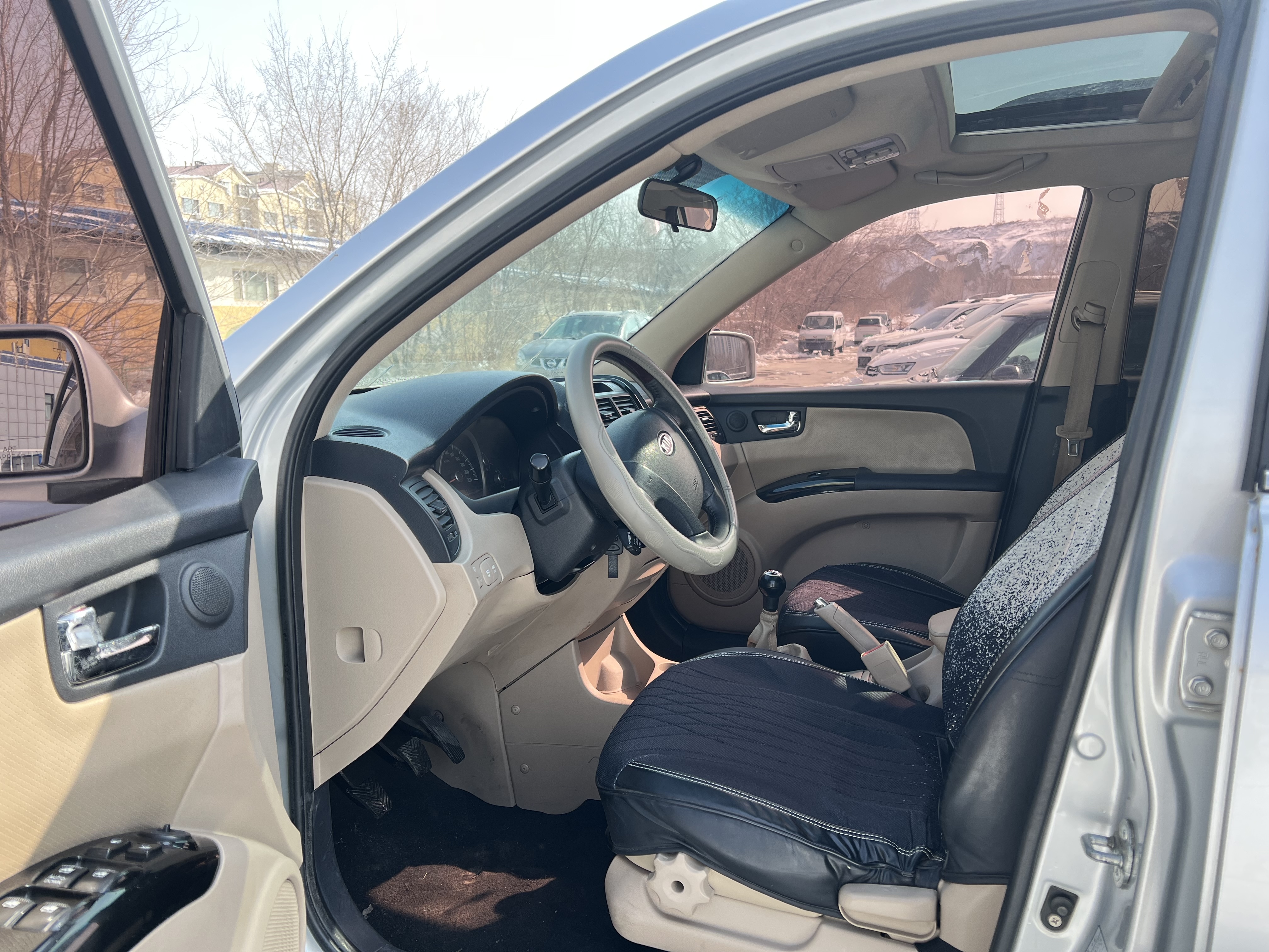 Kia Sportage 2010 car image #4