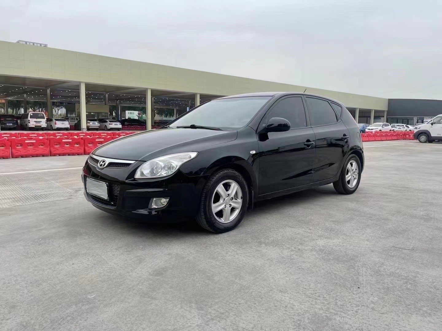 Hyundai i30 2010 #4 Hyundai i30 2010 car image #4