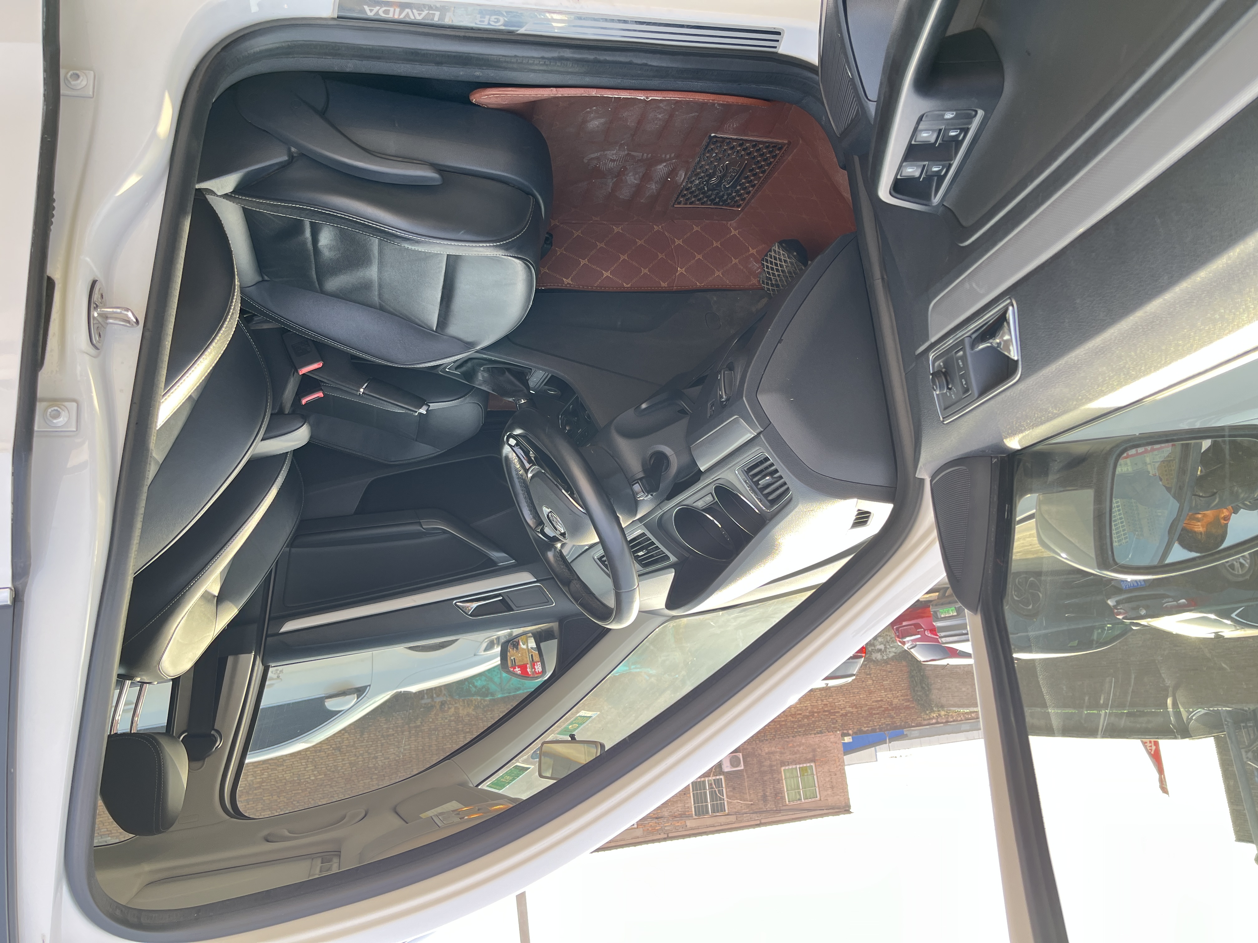 Volkswagen Gran Lavida 2016 #4 Volkswagen Gran Lavida 2016 car image #4