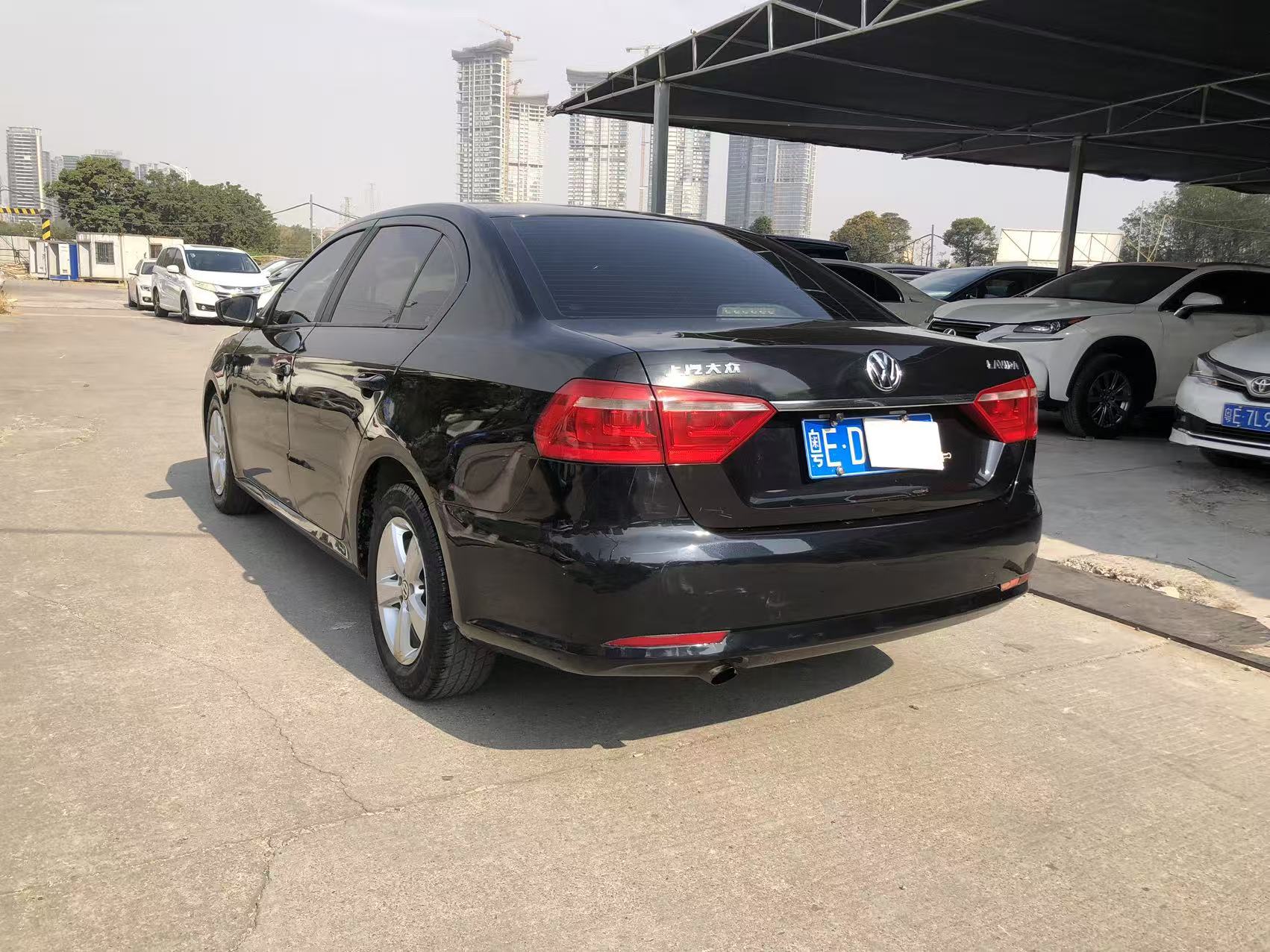 Volkswagen Lavida 2016 car image #4