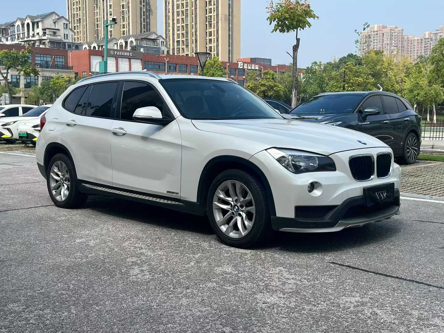 BMW X1 M35Li 2015 #4 BMW X1 M35Li 2015 car image #4