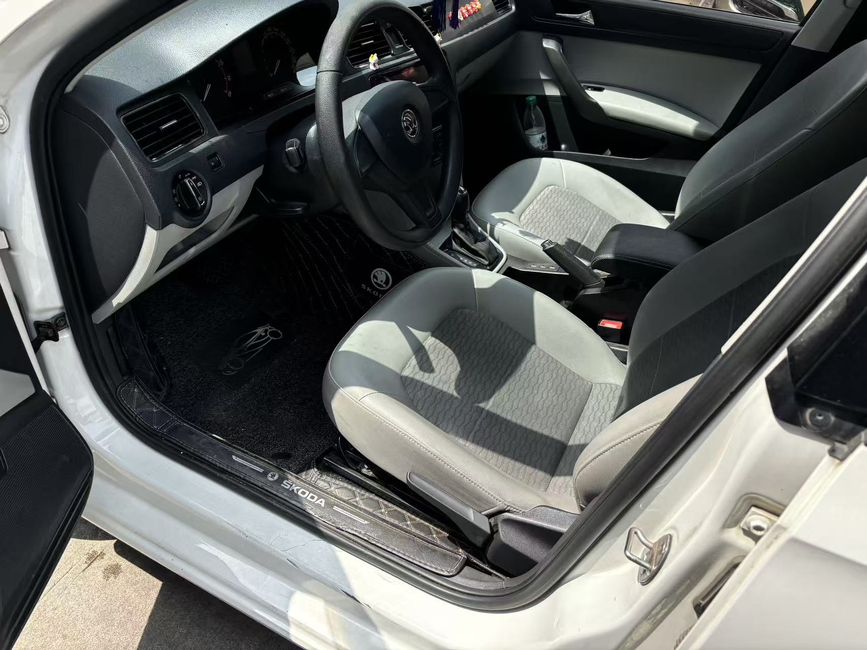 Skoda 2017 #4 Skoda 2017 car image #4