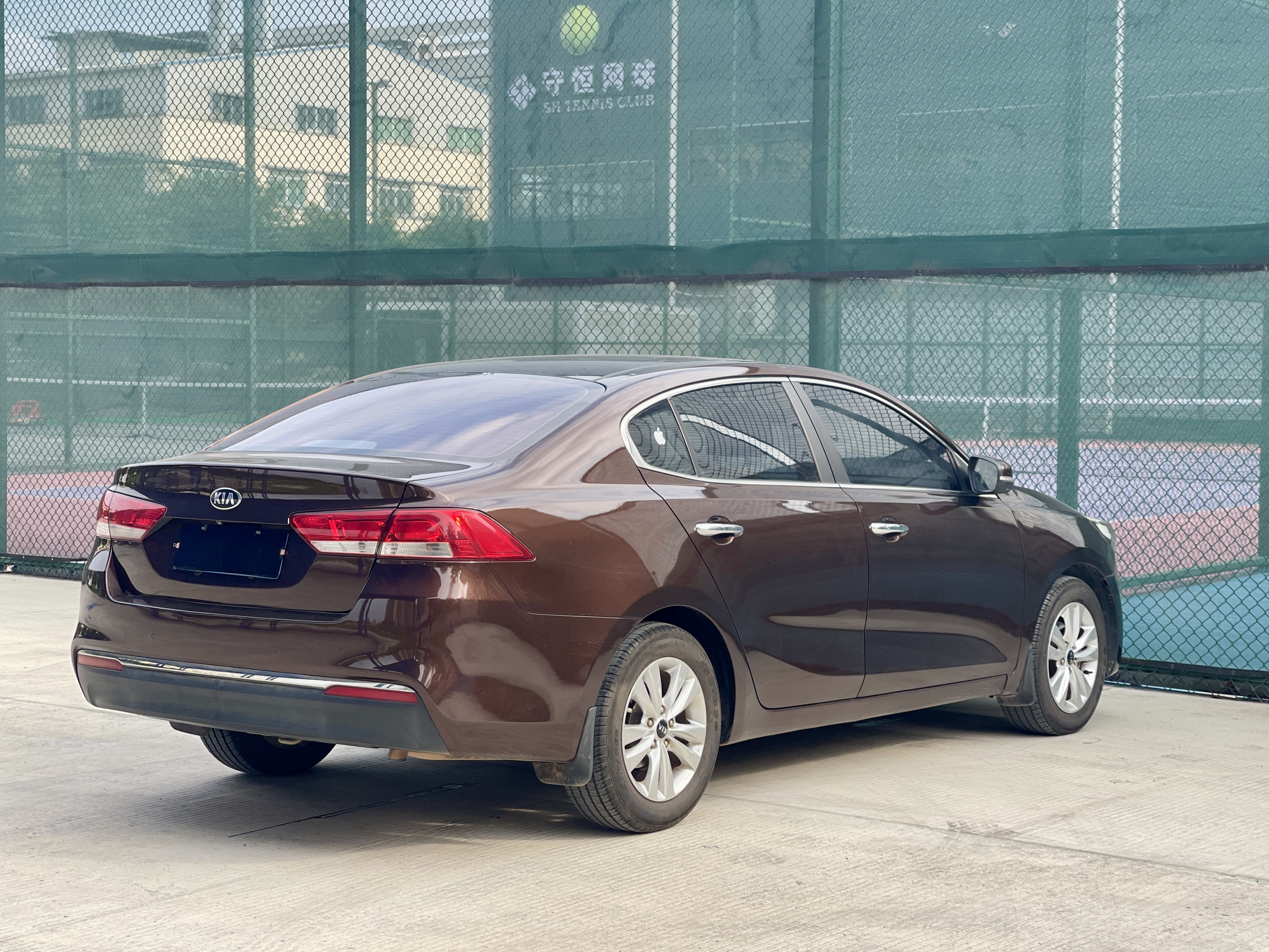 起亚 起亚K4 2015 汽车图片 #4