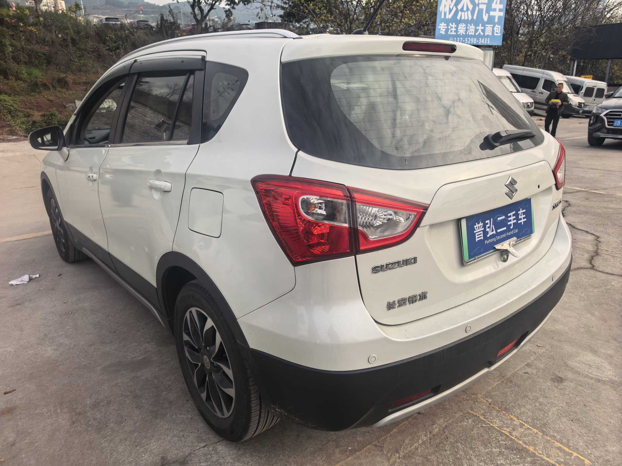 Suzuki S-Cross 2015 صورة سيارة #4