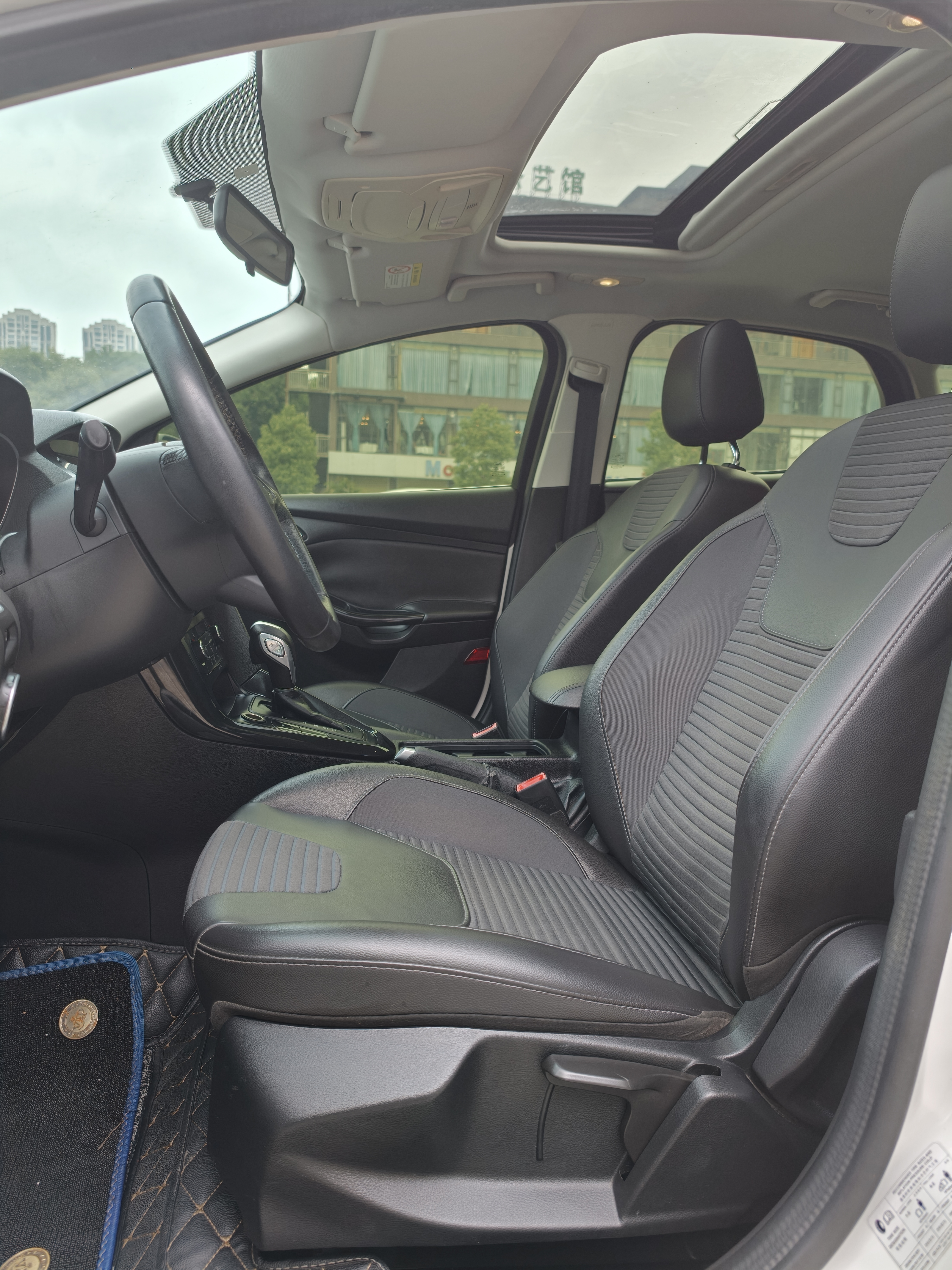 Ford Focus 2016 immagine di auto #4