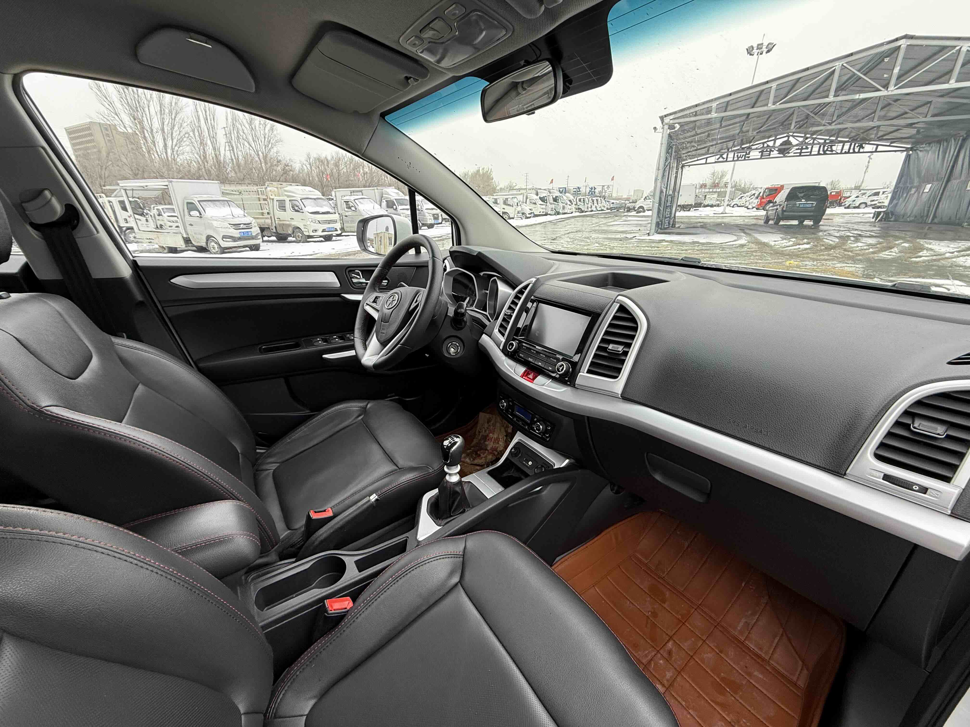 JAC 2016 #4 JAC 2016 car image #4