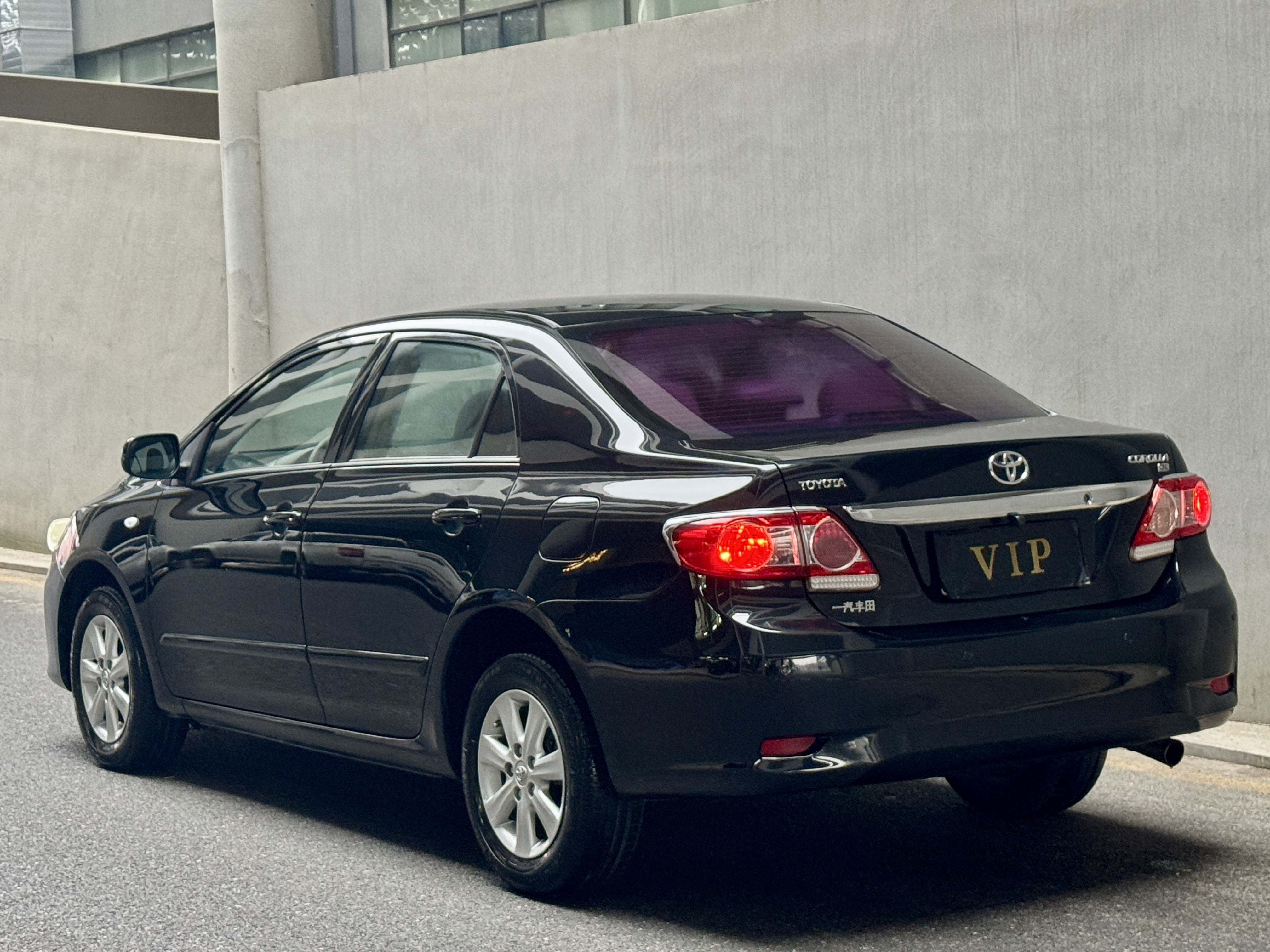 Toyota Corolla 2010 car image #4