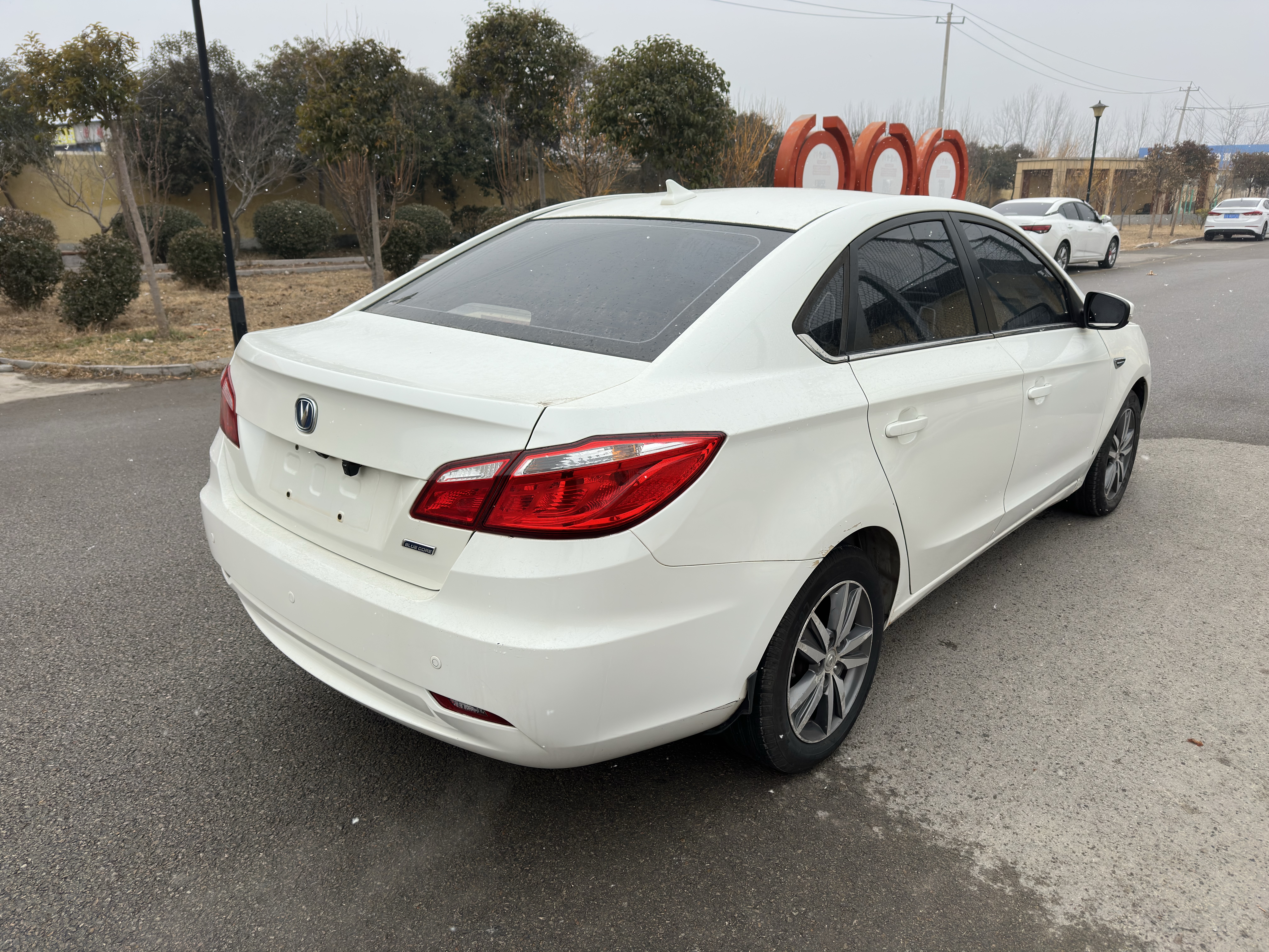 Changan Eado 2016 #4 Changan Eado 2016 صورة سيارة #4