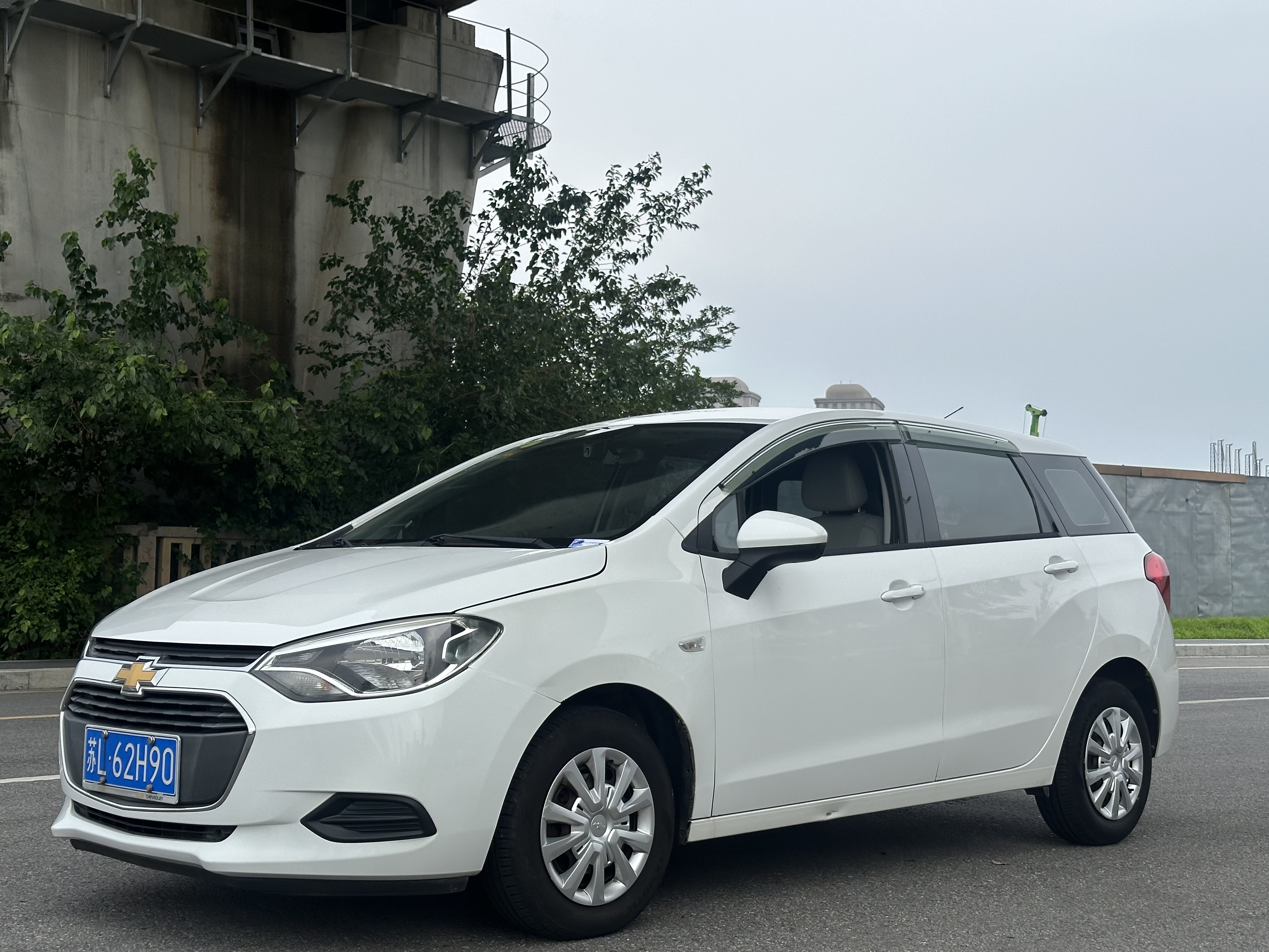 Chevrolet Lova RV 2016 car image #4