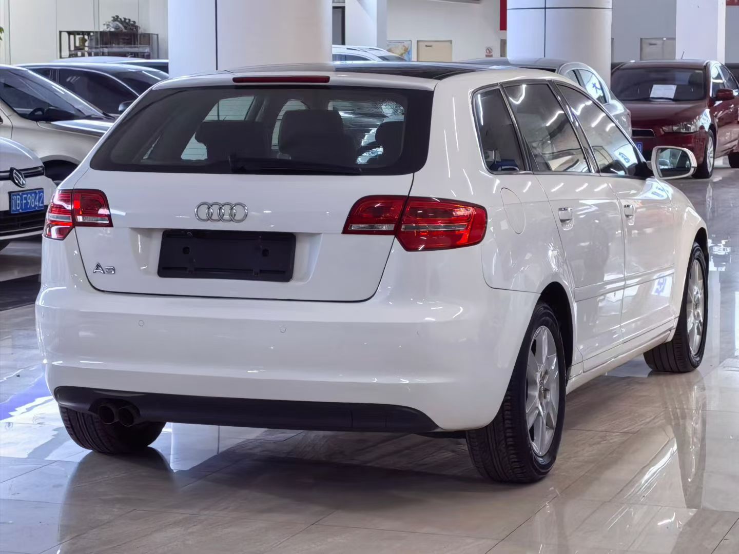 Audi A3 (Imported) 2013 #4 Audi A3 (Imported) 2013 car image #4