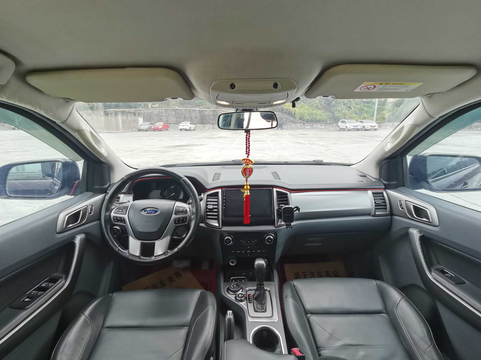 Ford Everest 2016 immagine di auto #4