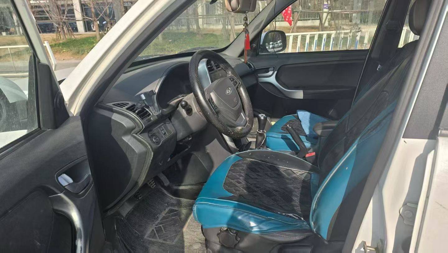 Tiggo 3 2015 car image #4