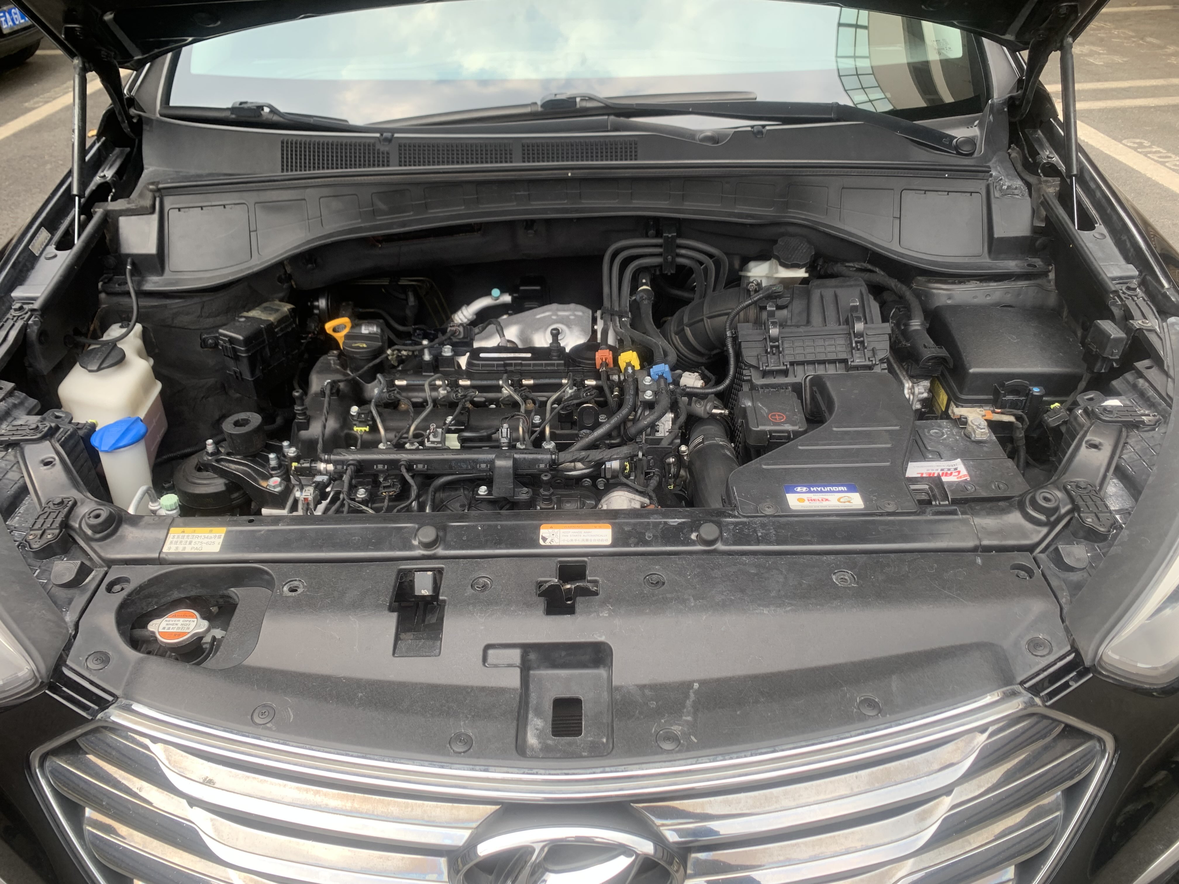 Hyundai Grand Santa Fe 2016 car image #4