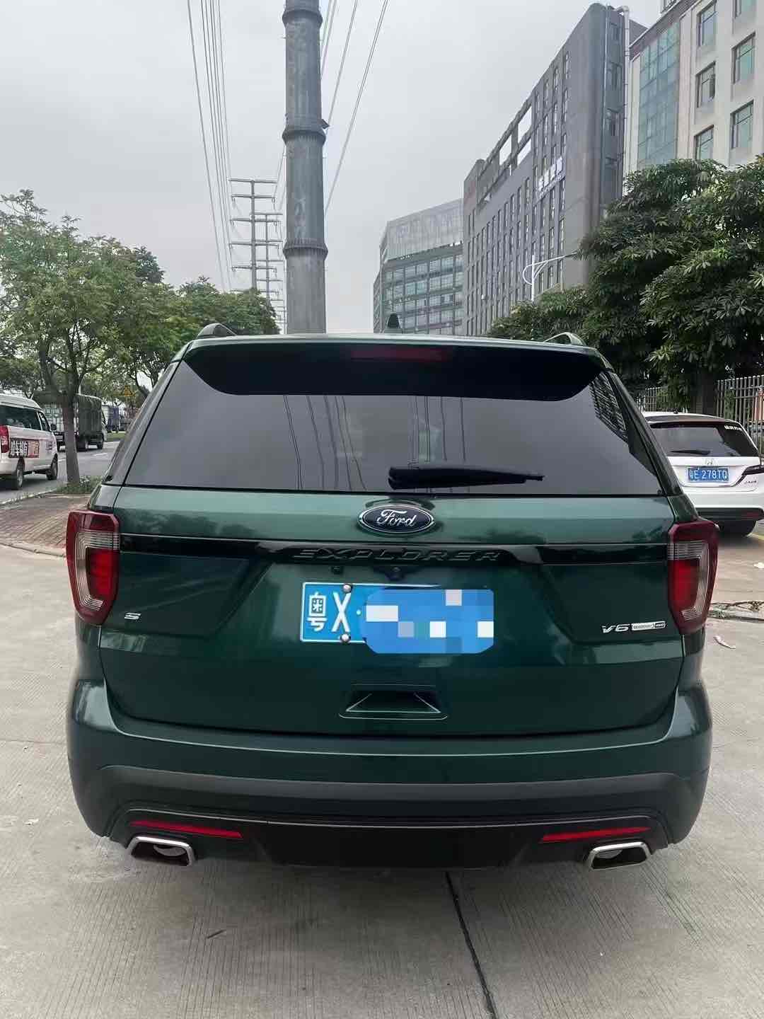 Ford Explorer (Imported) 2016 #4 Ford Explorer (Imported) 2016 car image #4