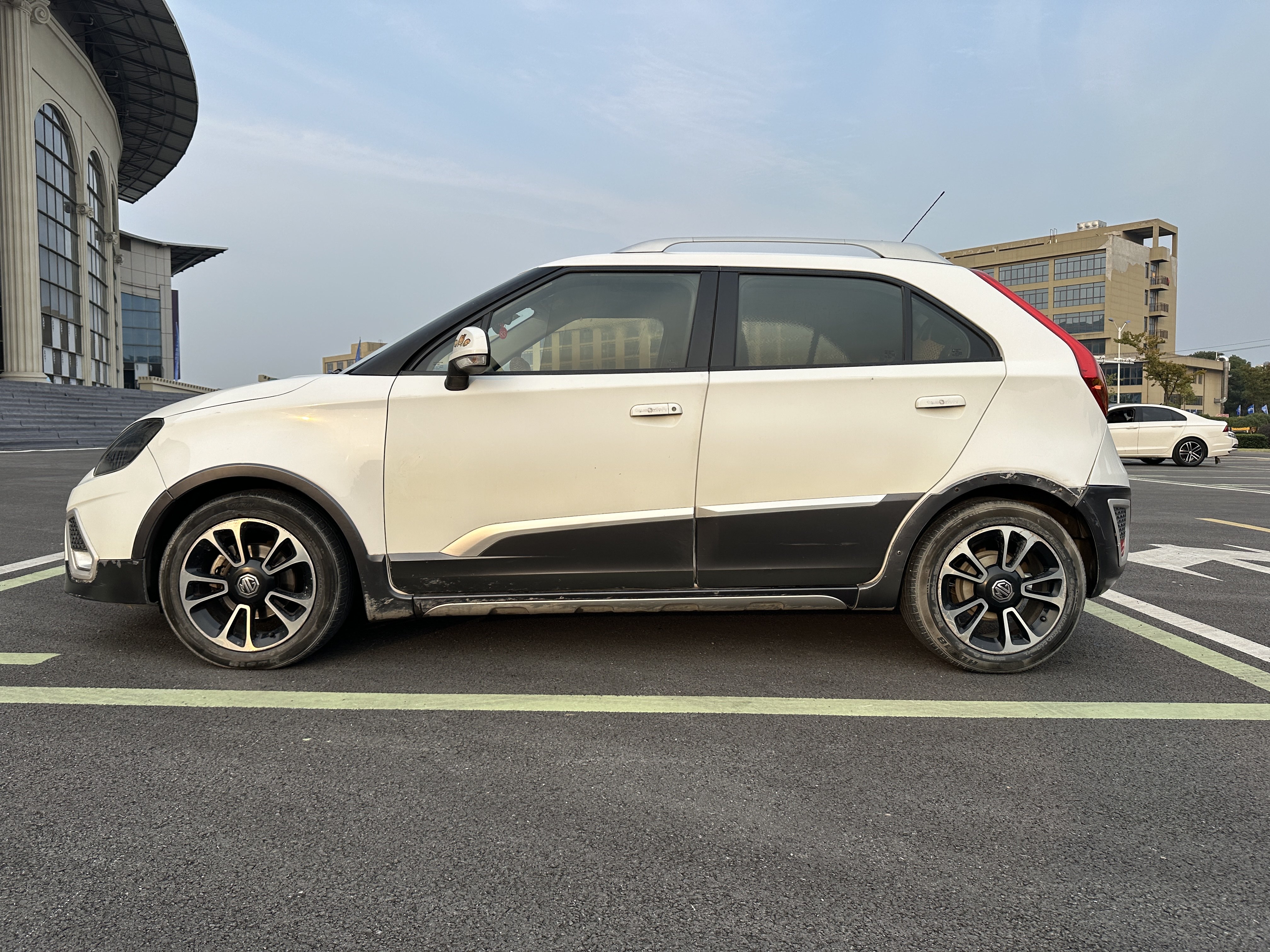 MG 3 SW 2017 car image #4