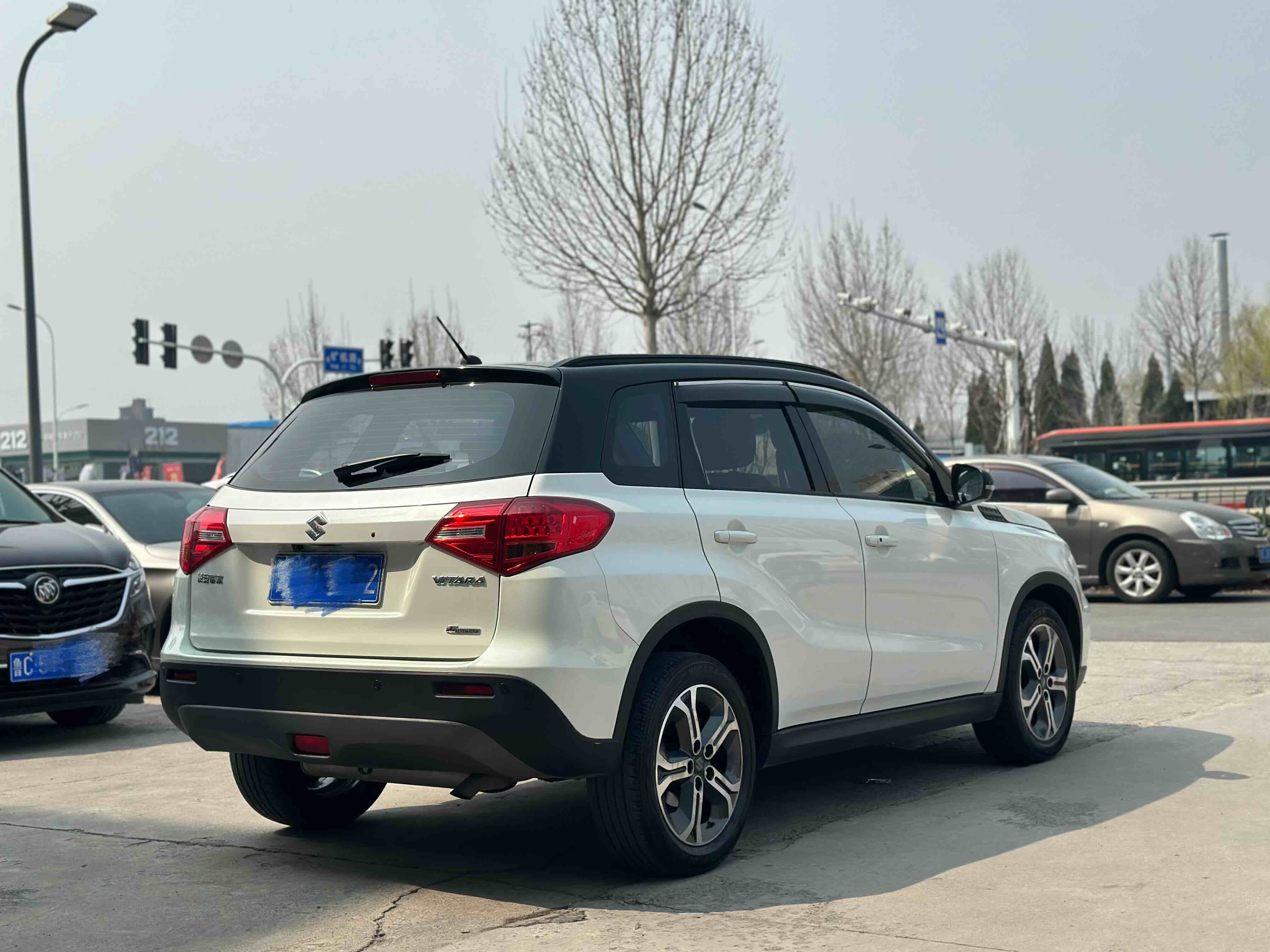 Suzuki Vitara 2017 صورة سيارة #4