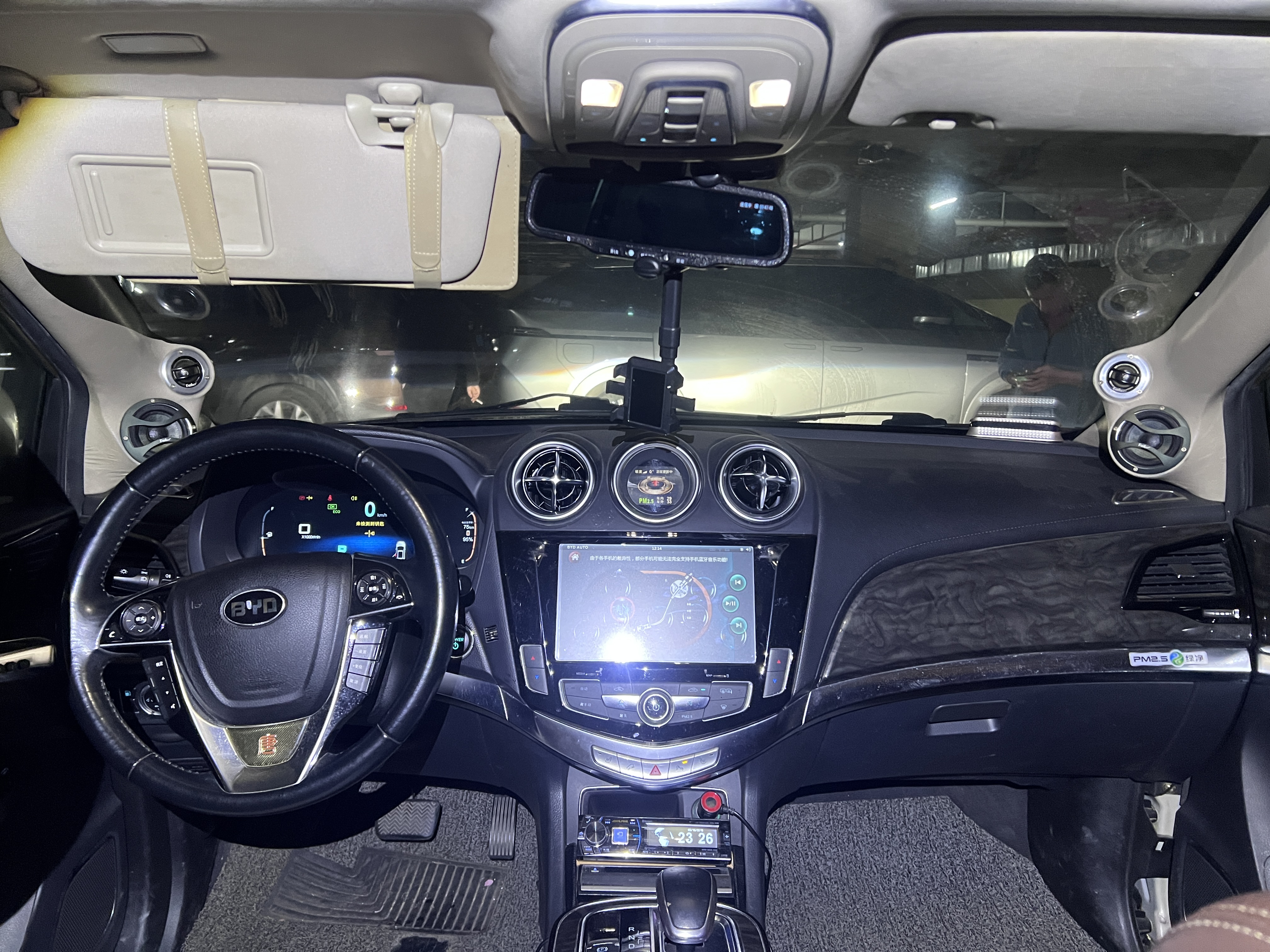 BYD Tang New Energy 2016 immagine di auto #4