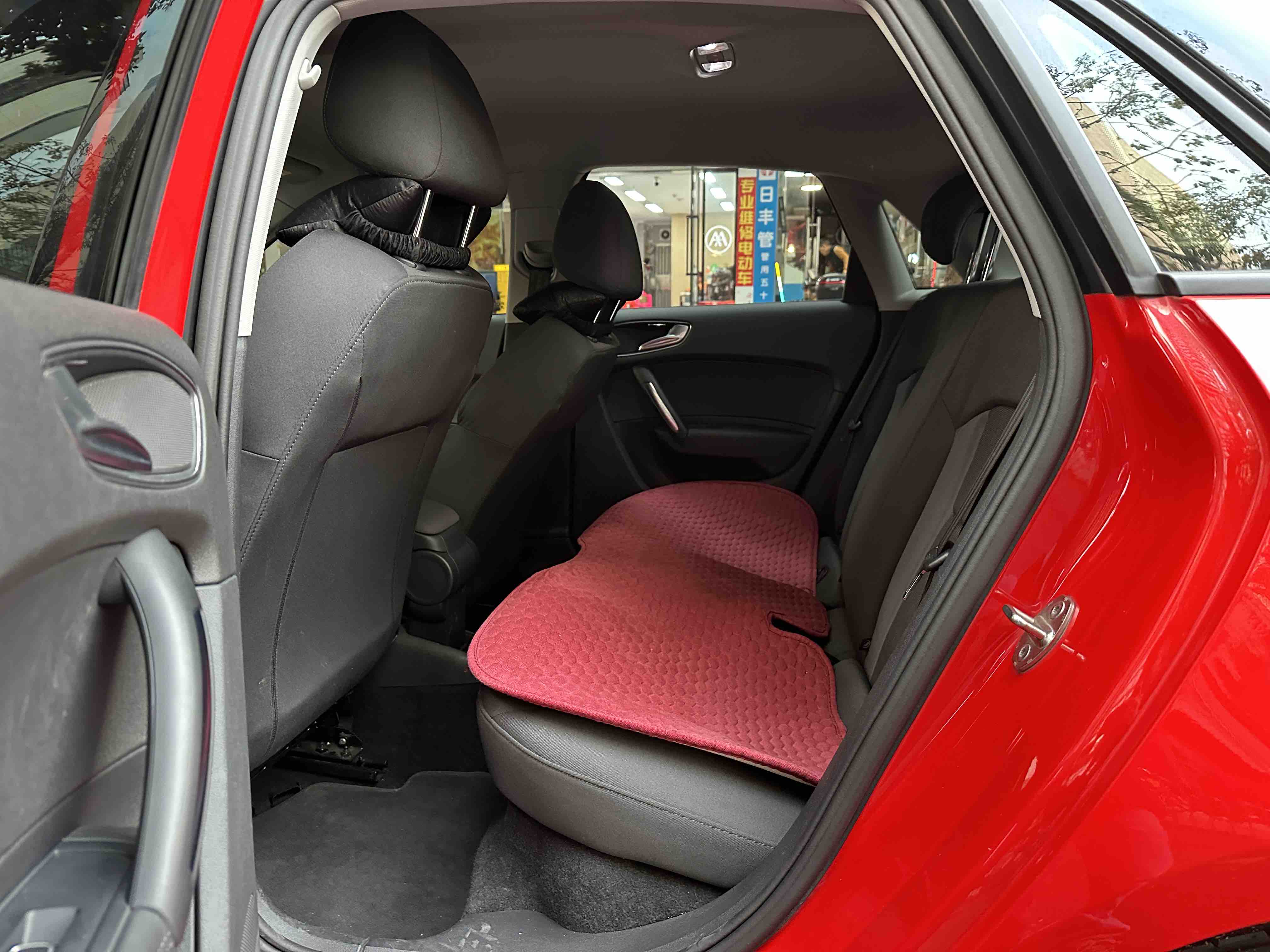 Audi A1 2017 car image #4