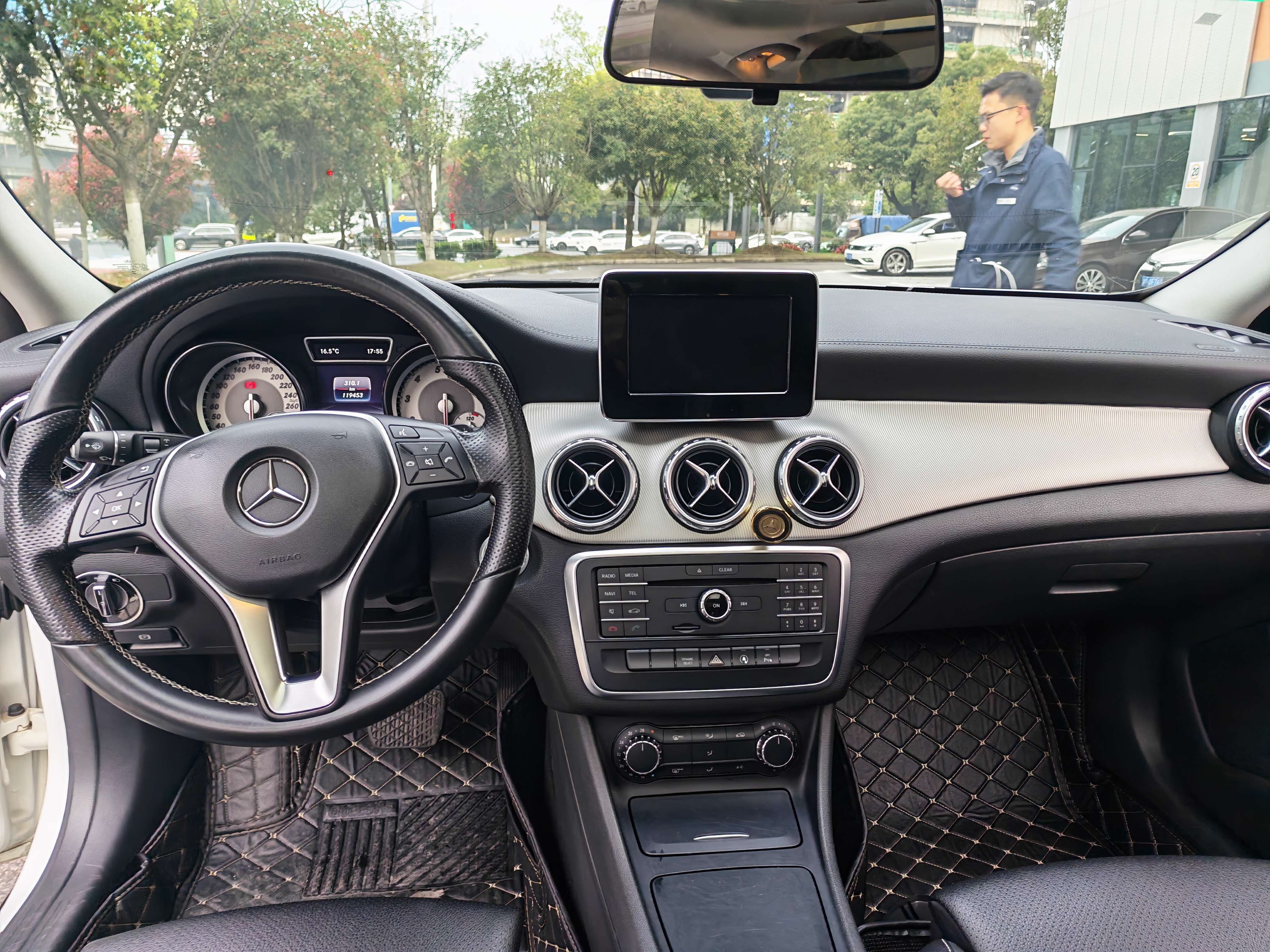 Mercedes-Benz 2016 car image #4