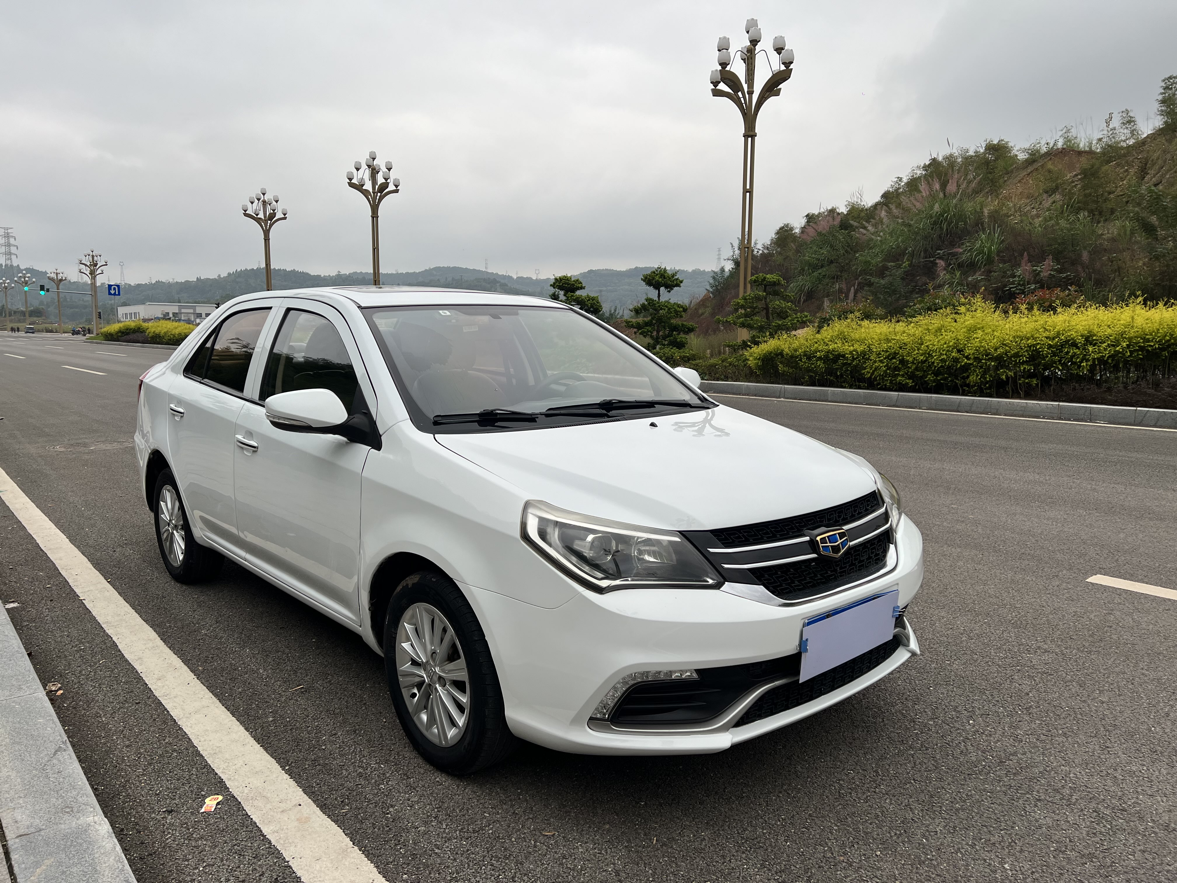 GEELY KingKong 2017 car image #4