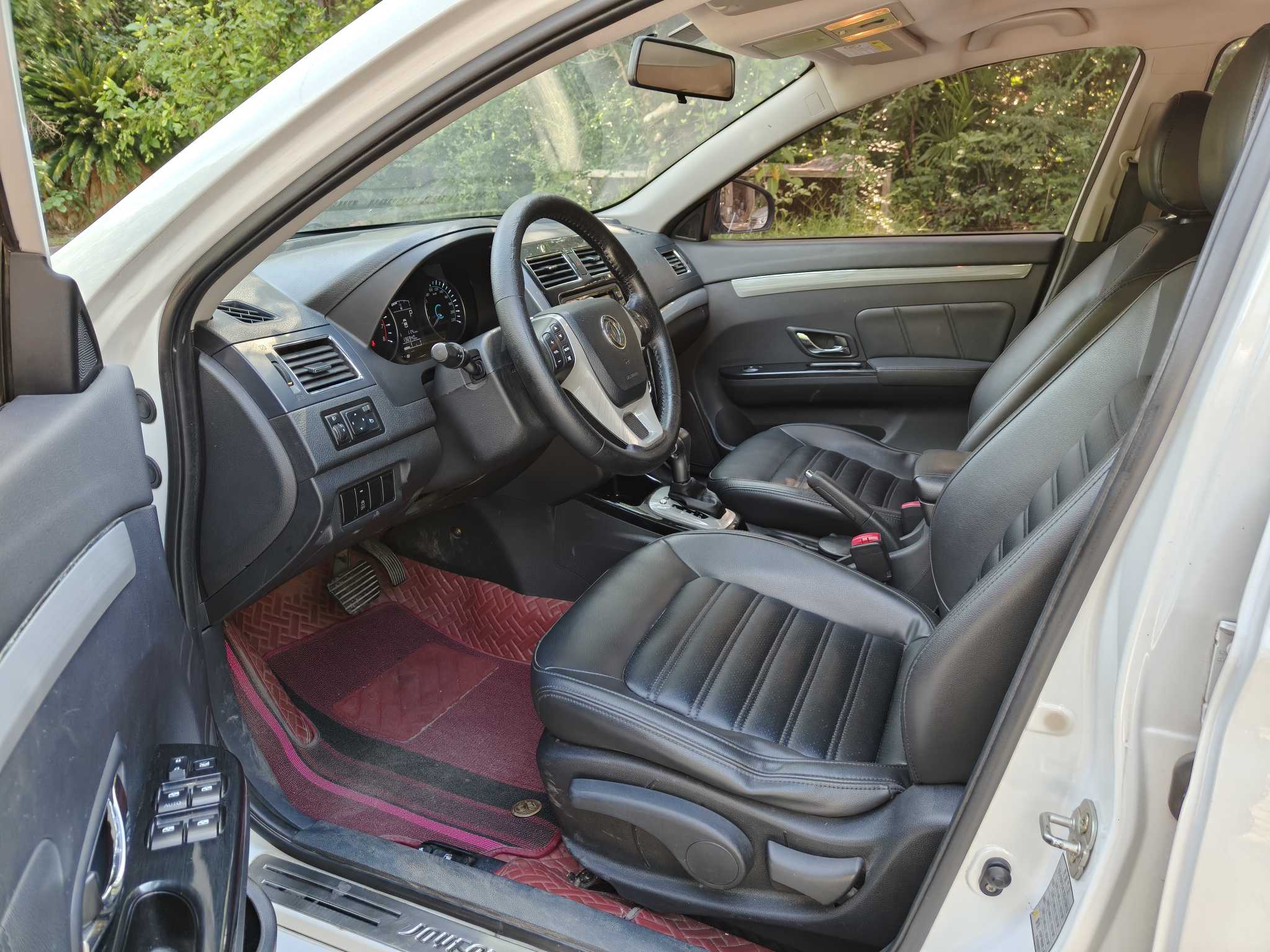 Forthing JOYEAR S50 2016 imagem de carro #4