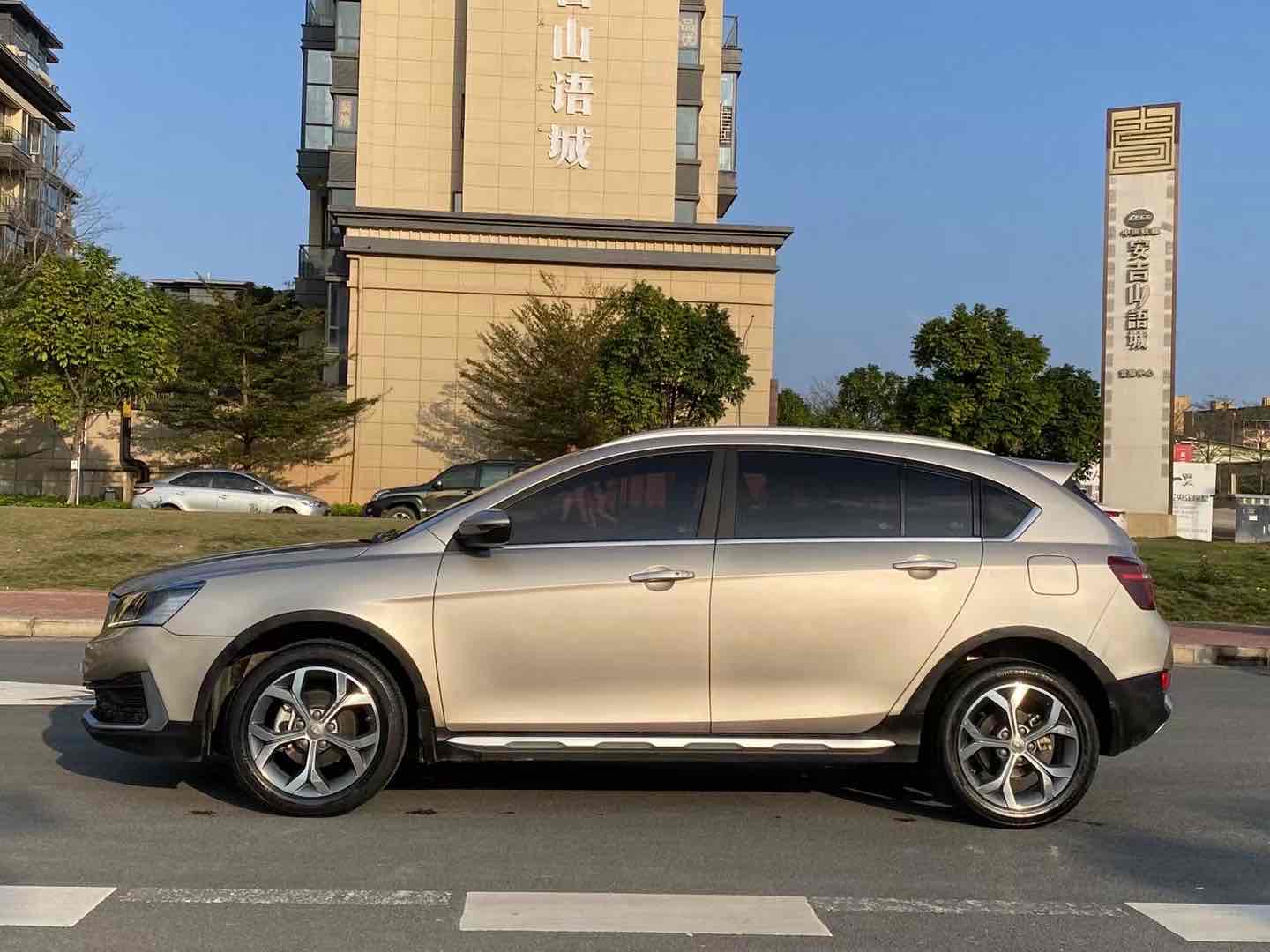 GEELY Vision S1 2017 #4 GEELY Vision S1 2017 car image #4