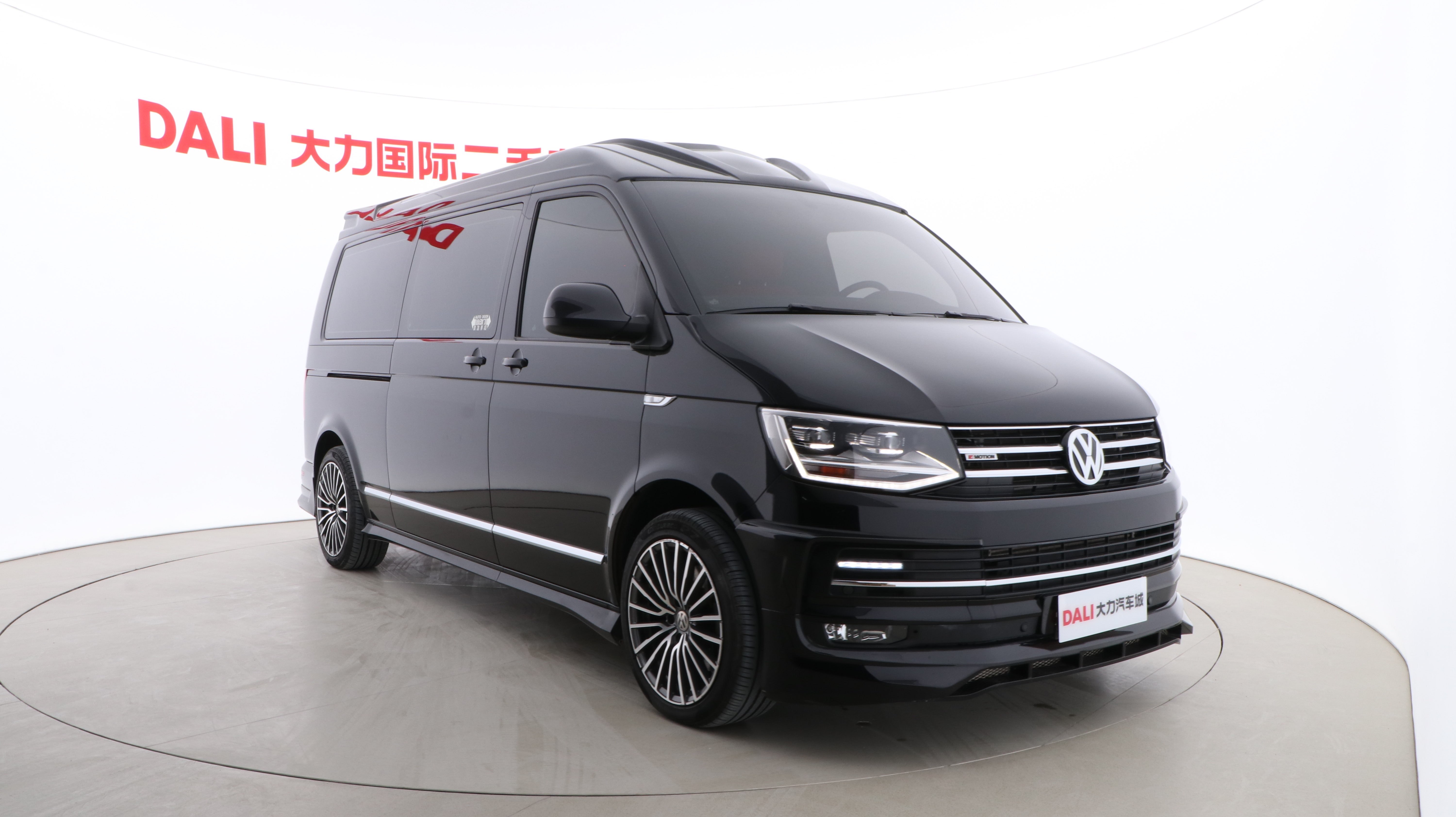 Volkswagen Caravelle 2019 #4 Volkswagen Caravelle 2019 car image #4
