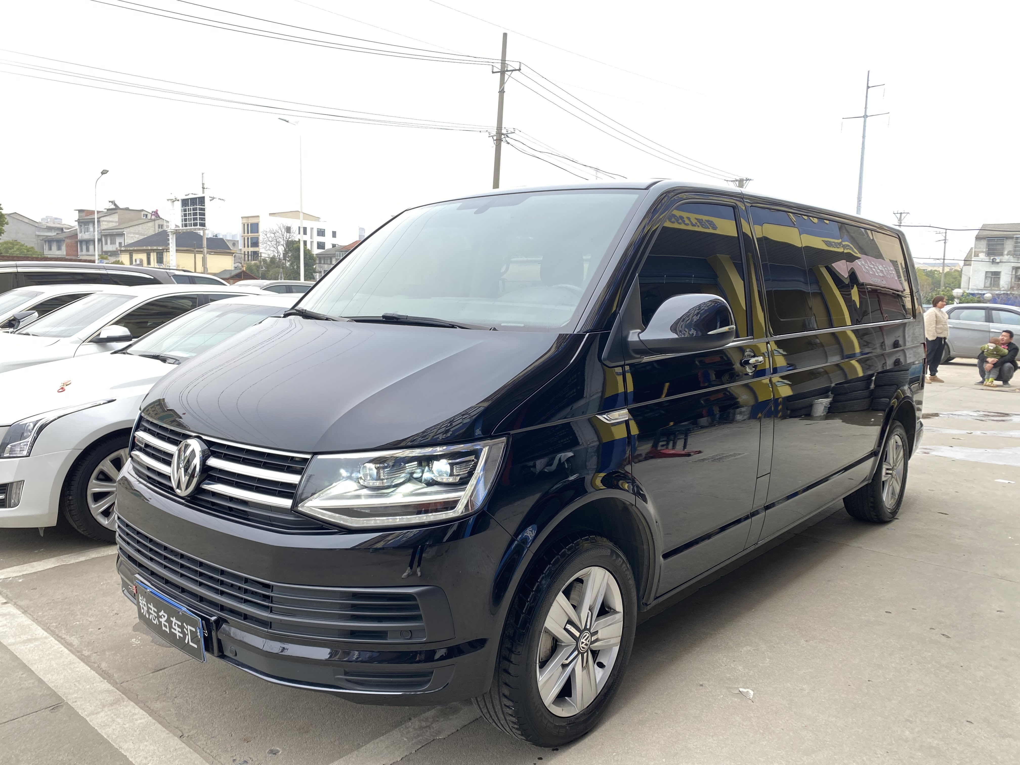 Volkswagen Caravelle 2020 car image #4