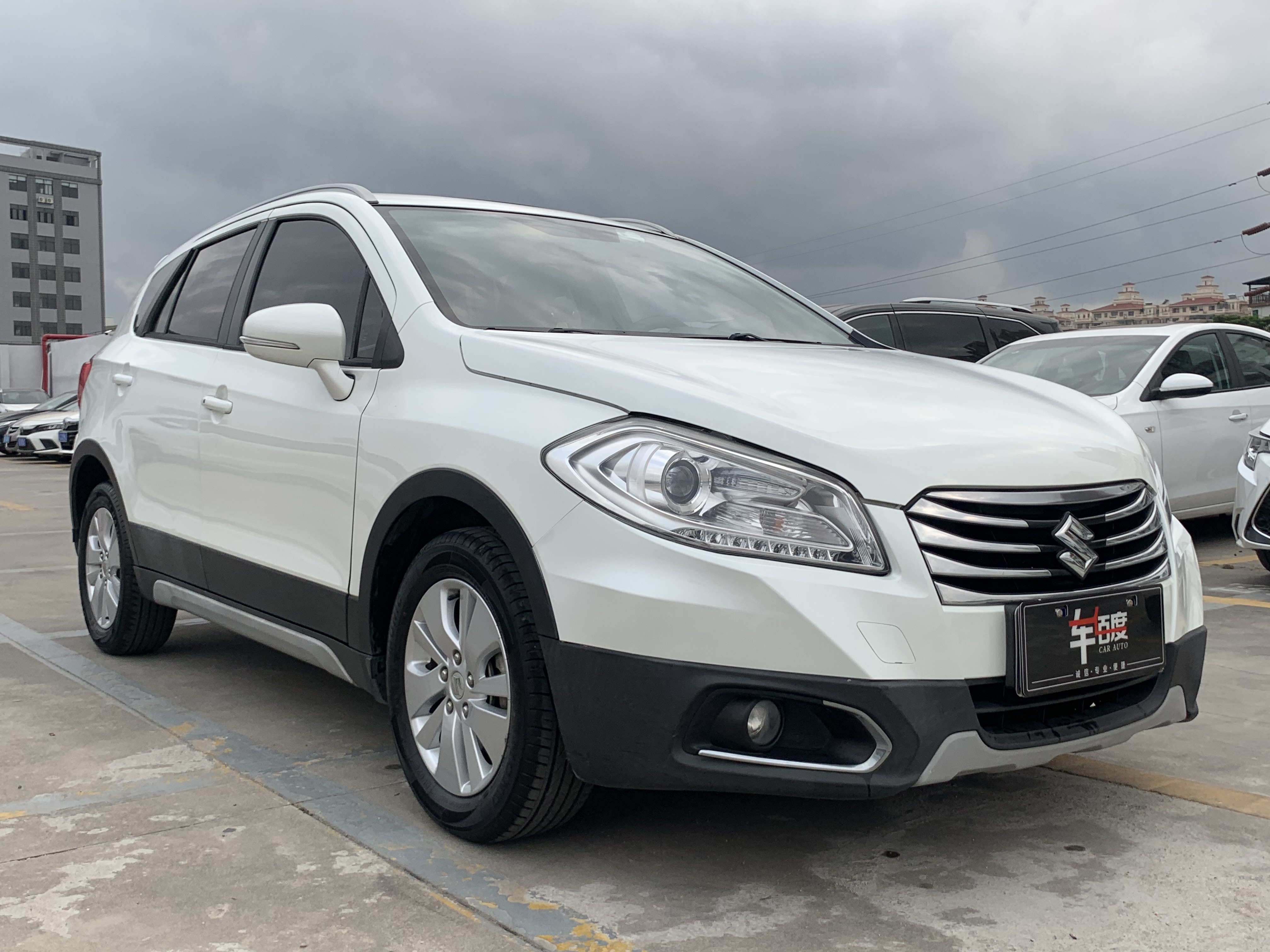 Suzuki S-Cross 2017 immagine di auto #4