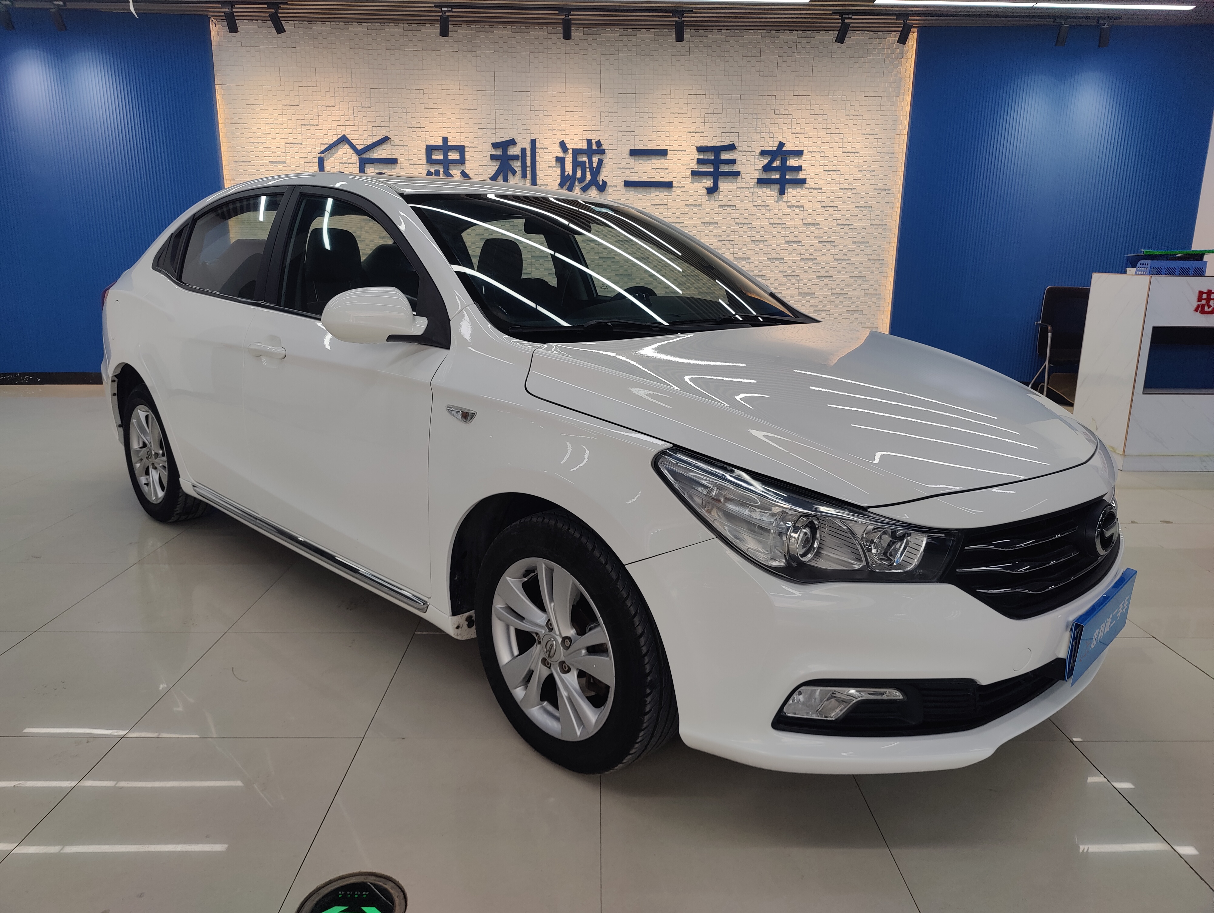 GAC Trumpchi GA3S 2015 #4 GAC Trumpchi GA3S 2015 car image #4