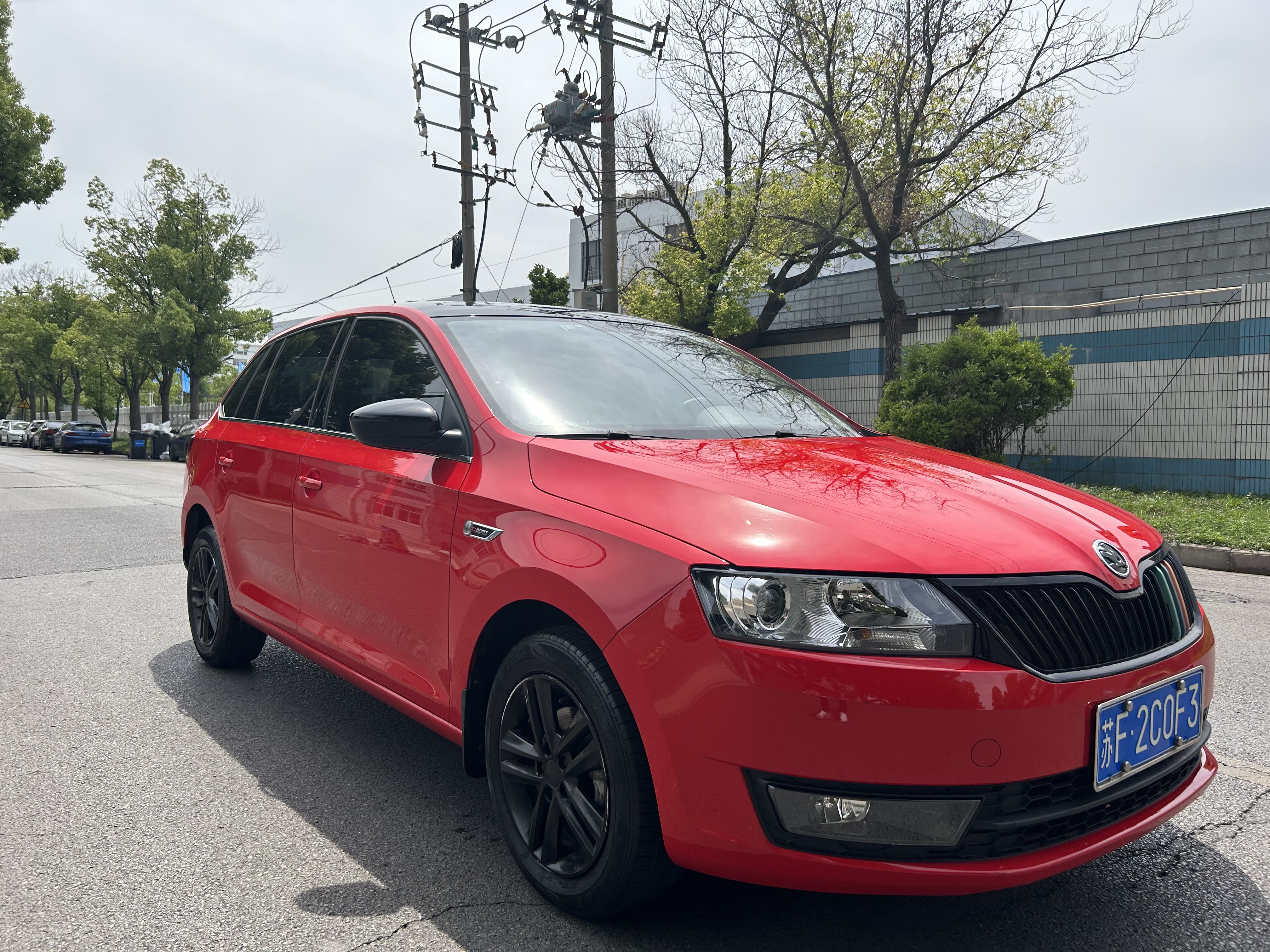Skoda Rapid Spaceback 2016 car image #4