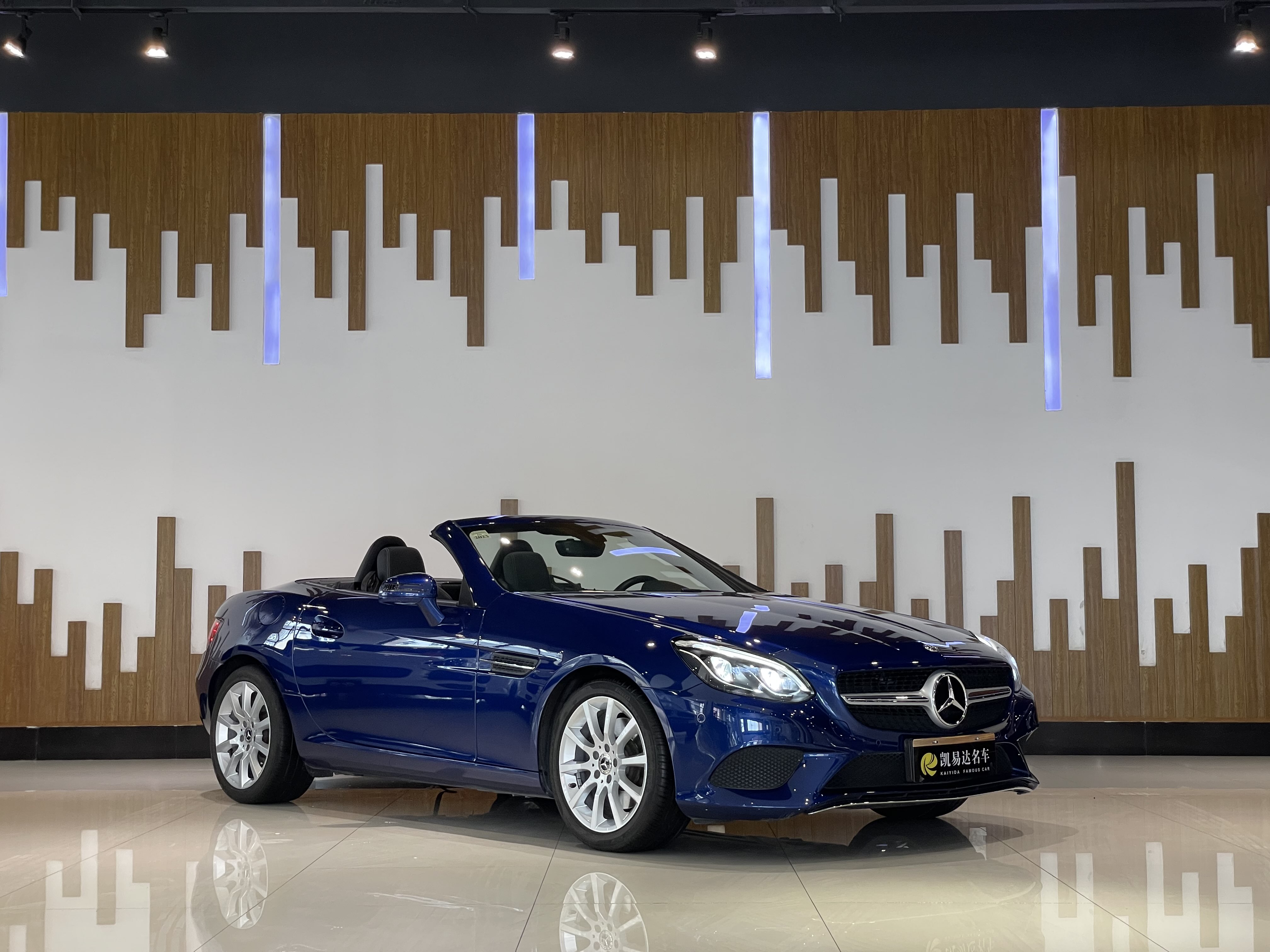 Mercedes-Benz SLC Class 2019 #4 Mercedes-Benz SLC Class 2019 car image #4