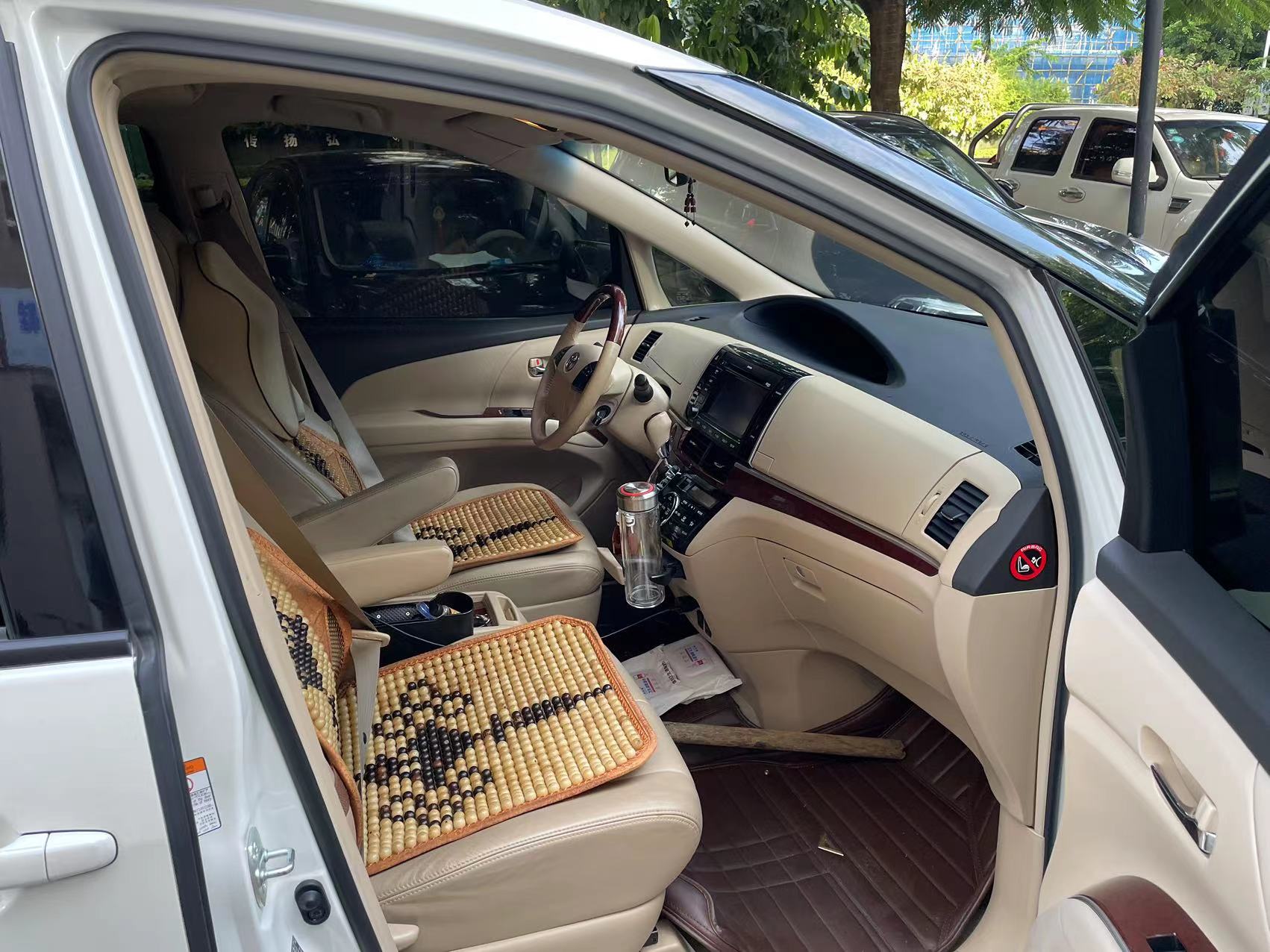 Toyota Previa 2018 #4 Toyota Previa 2018 car image #4