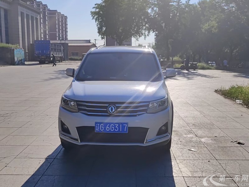 Forthing JOYEAR X6 2018 #4 Forthing JOYEAR X6 2018 car image #4