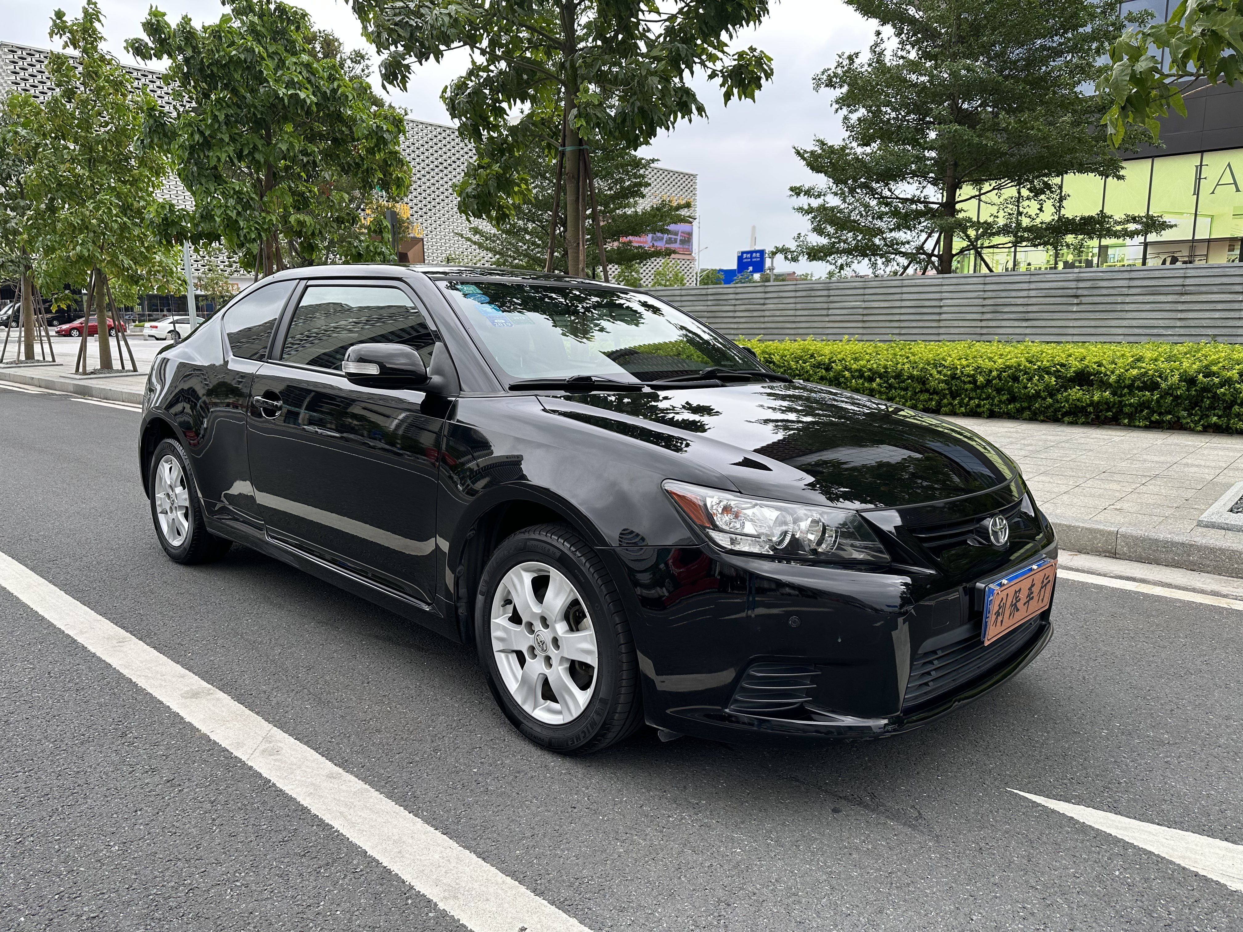 Toyota Zelas 2012 #4 Toyota Zelas 2012 car image #4