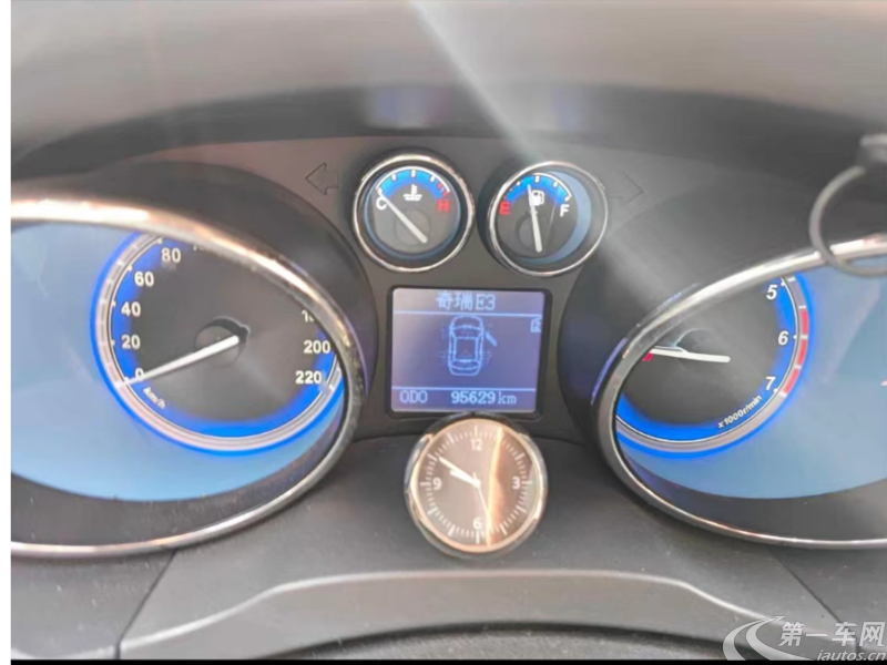 Chery E3 2013 #4 Chery E3 2013 car image #4