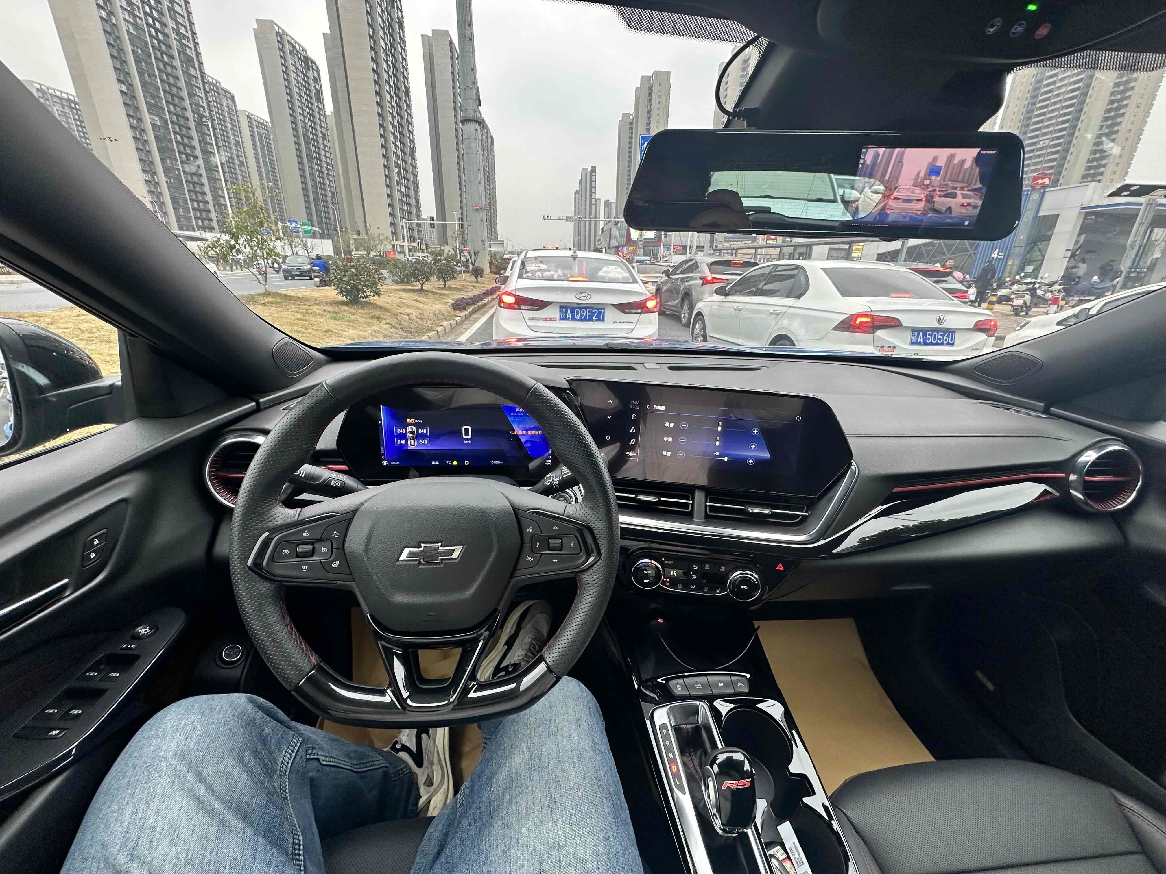 Mercedes-Benz Maybach S Class New Energy 2022 car image #4